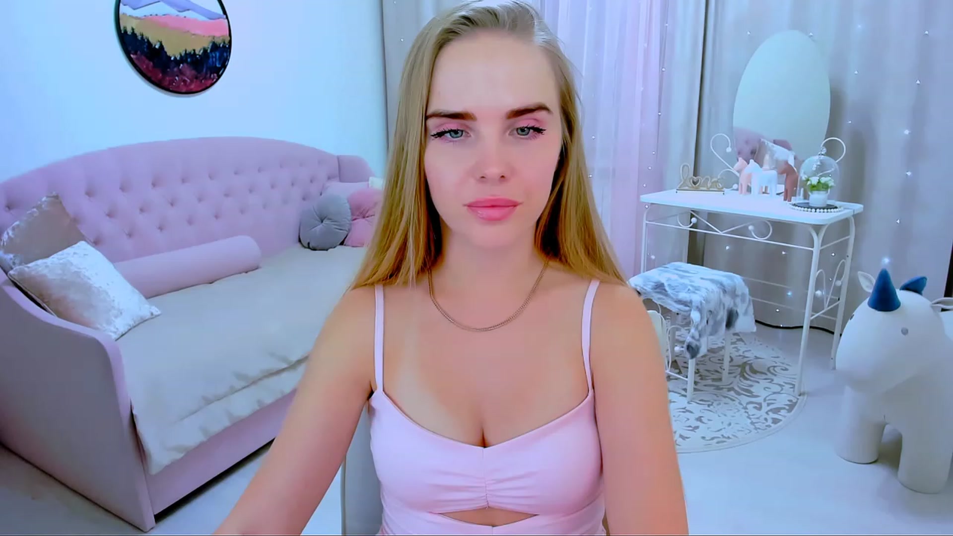 Gallery image thumbnail from ShowMeTheWay's myfreecams stream on, 02/01/2024, 13:39 image 9 of 20