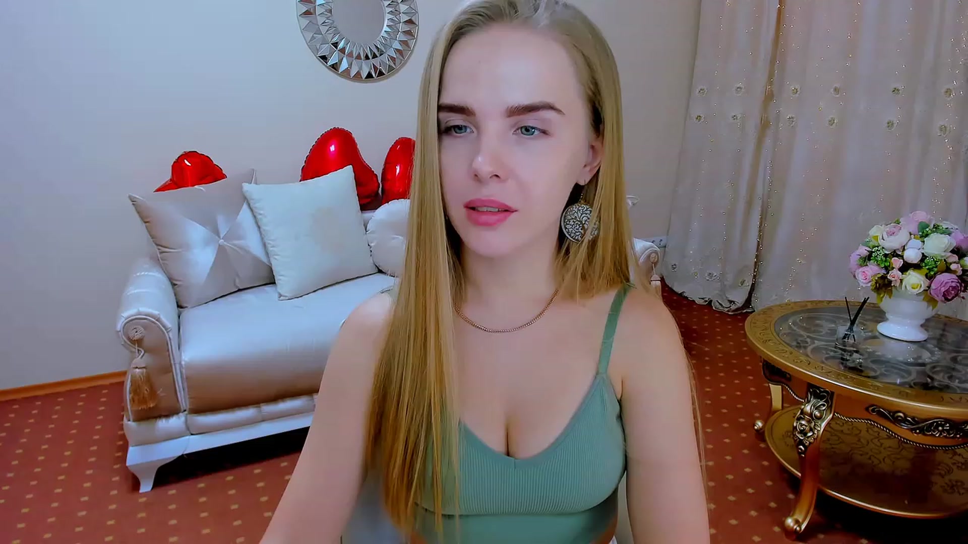 Gallery image thumbnail from ShowMeTheWay's myfreecams stream on, 02/15/2024, 13:10 image 2 of 20