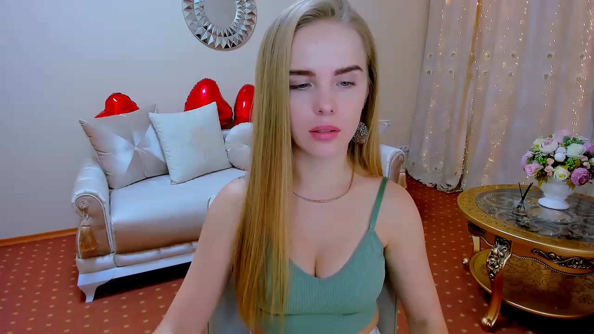 Gallery image thumbnail from ShowMeTheWay's myfreecams stream on, 02/15/2024, 13:10 image 9 of 20