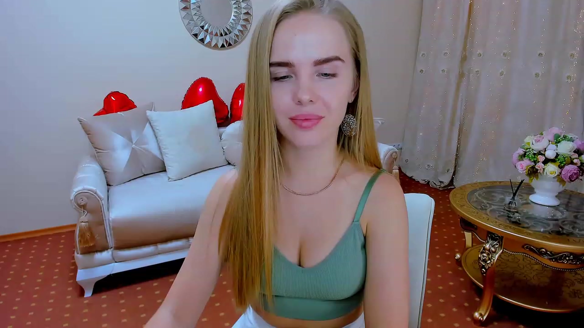 Gallery image thumbnail from ShowMeTheWay's myfreecams stream on, 02/15/2024, 13:10 image 18 of 20