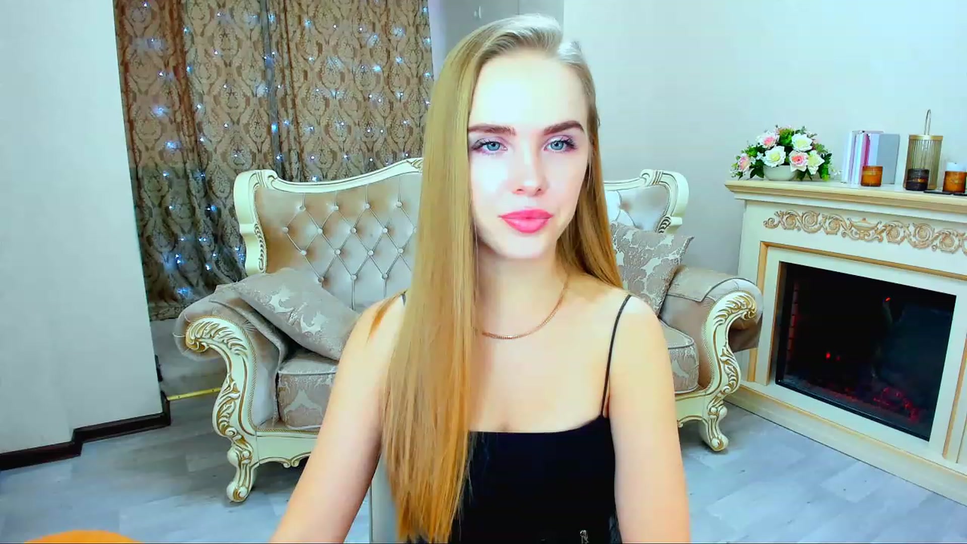 Gallery image thumbnail from ShowMeTheWay's myfreecams stream on, 02/17/2024, 12:48 image 8 of 20