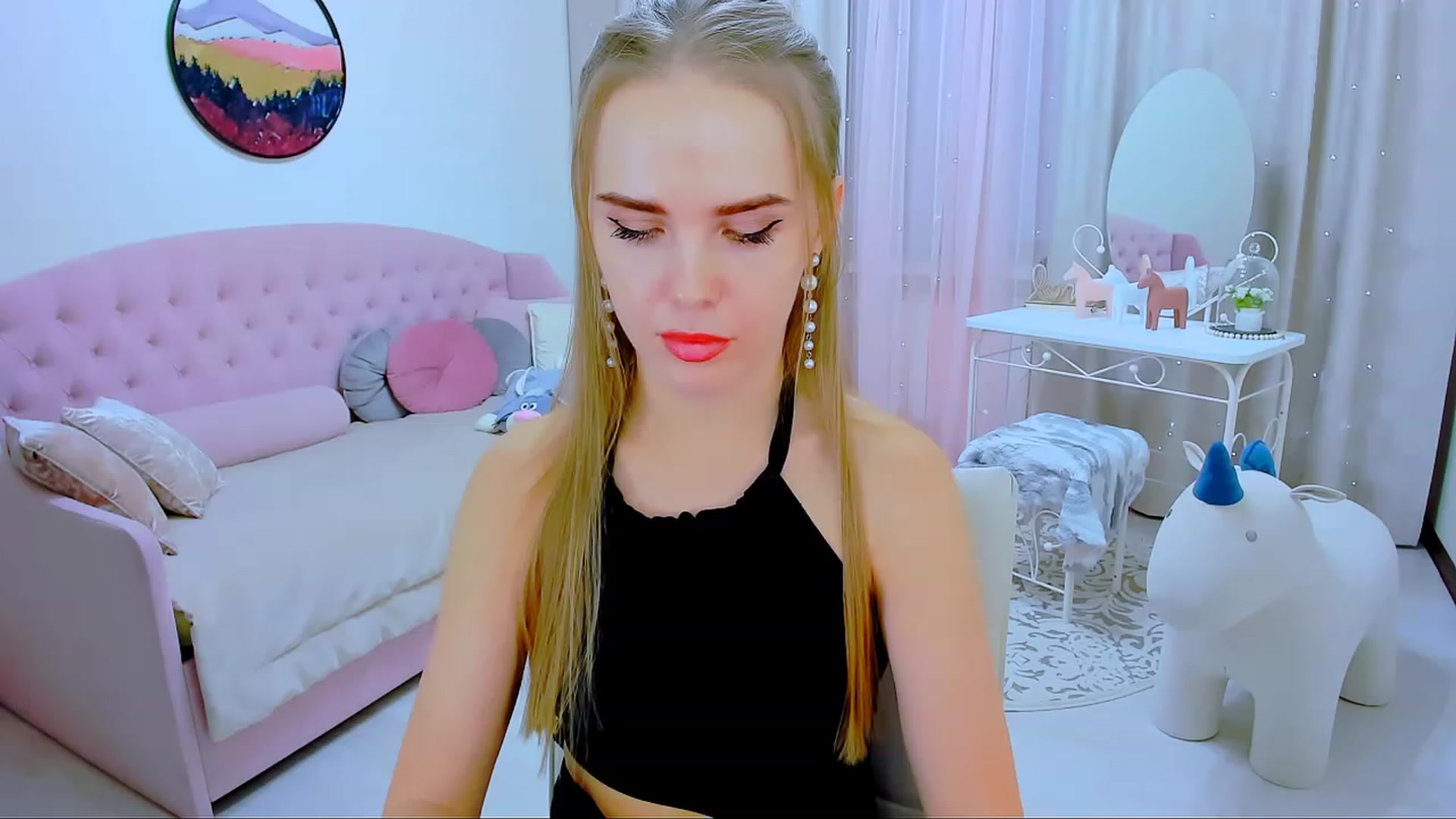 Gallery image thumbnail from ShowMeTheWay's myfreecams stream on, 02/26/2024, 15:05 image 12 of 20