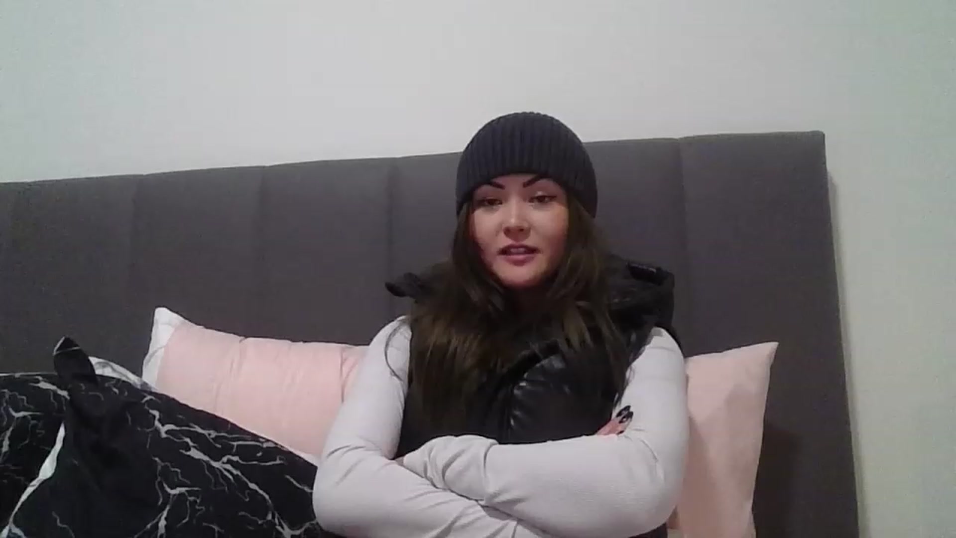 Gallery image thumbnail from ShrimpDumplin's myfreecams stream on, 11/14/2022, 11:13 image 9 of 20
