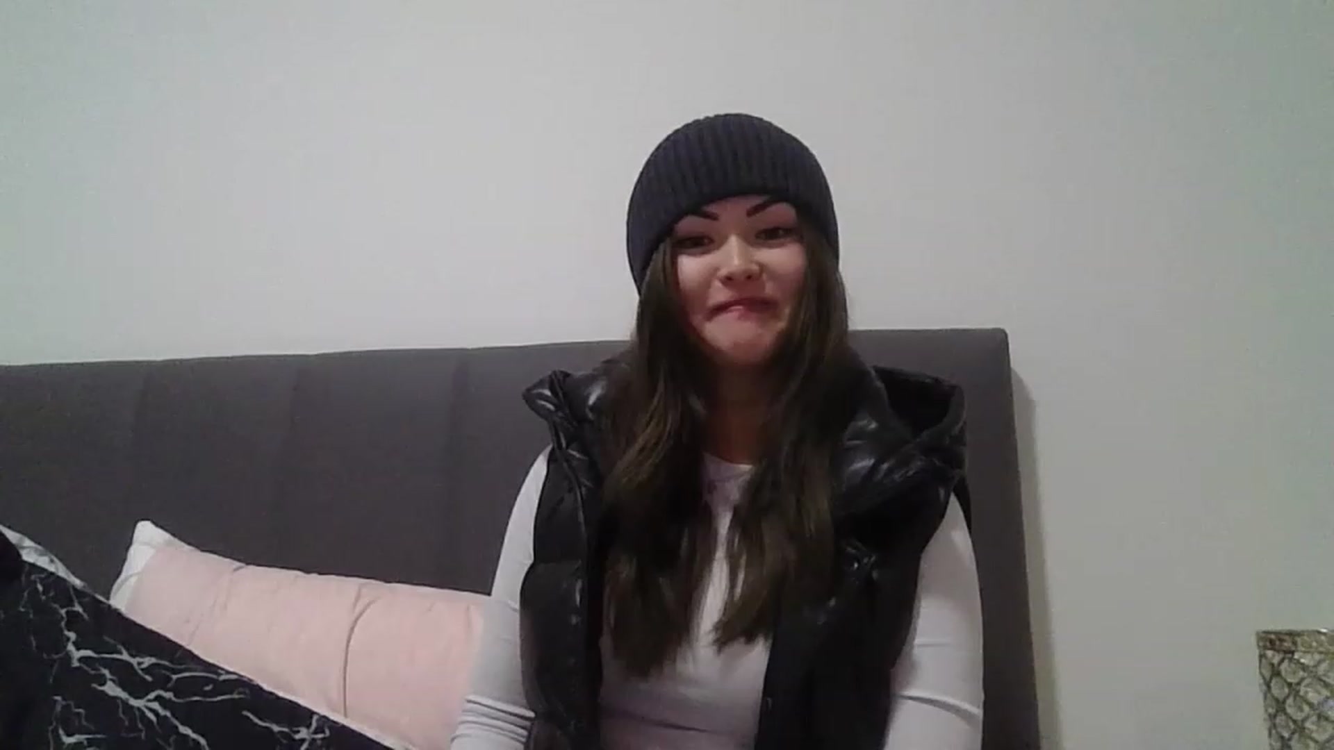 Gallery image thumbnail from ShrimpDumplin's myfreecams stream on, 11/14/2022, 13:19 image 10 of 20
