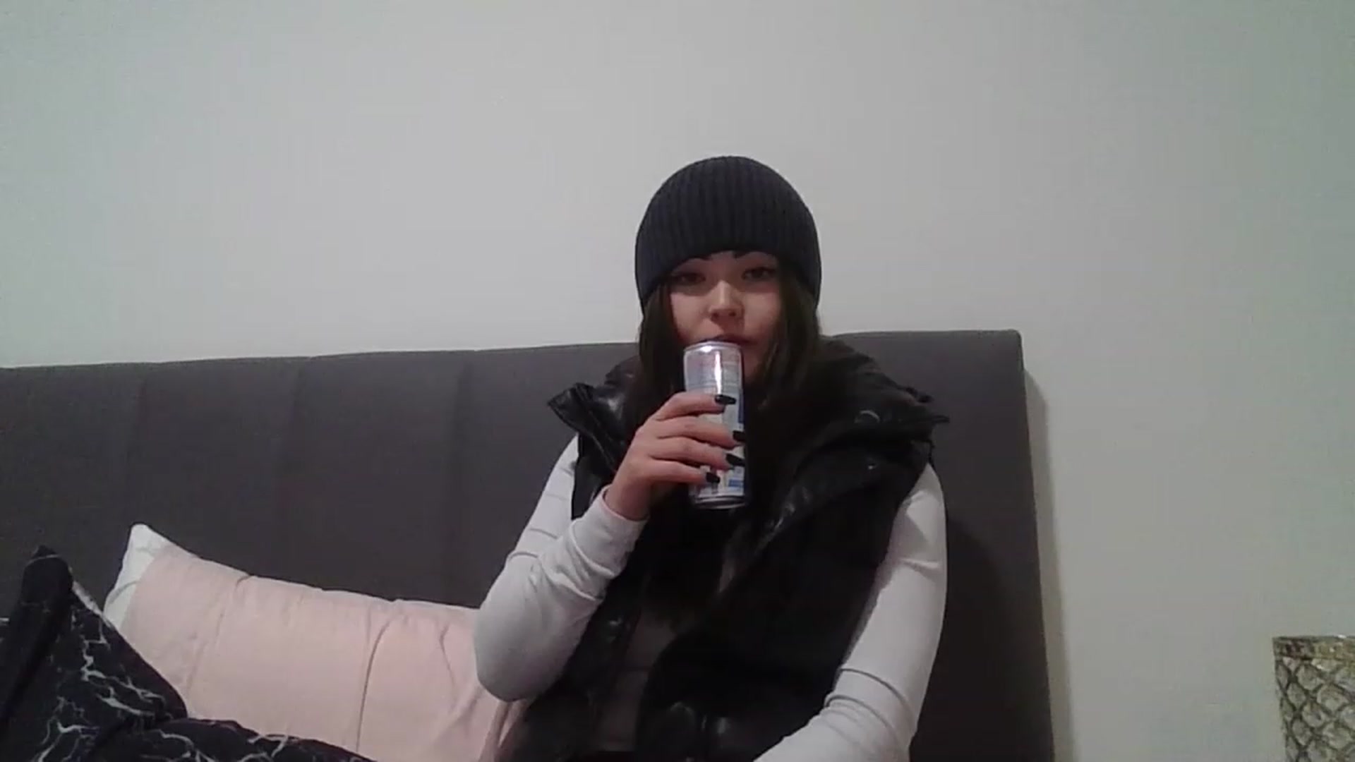 Gallery image thumbnail from ShrimpDumplin's myfreecams stream on, 11/14/2022, 13:19 image 19 of 20