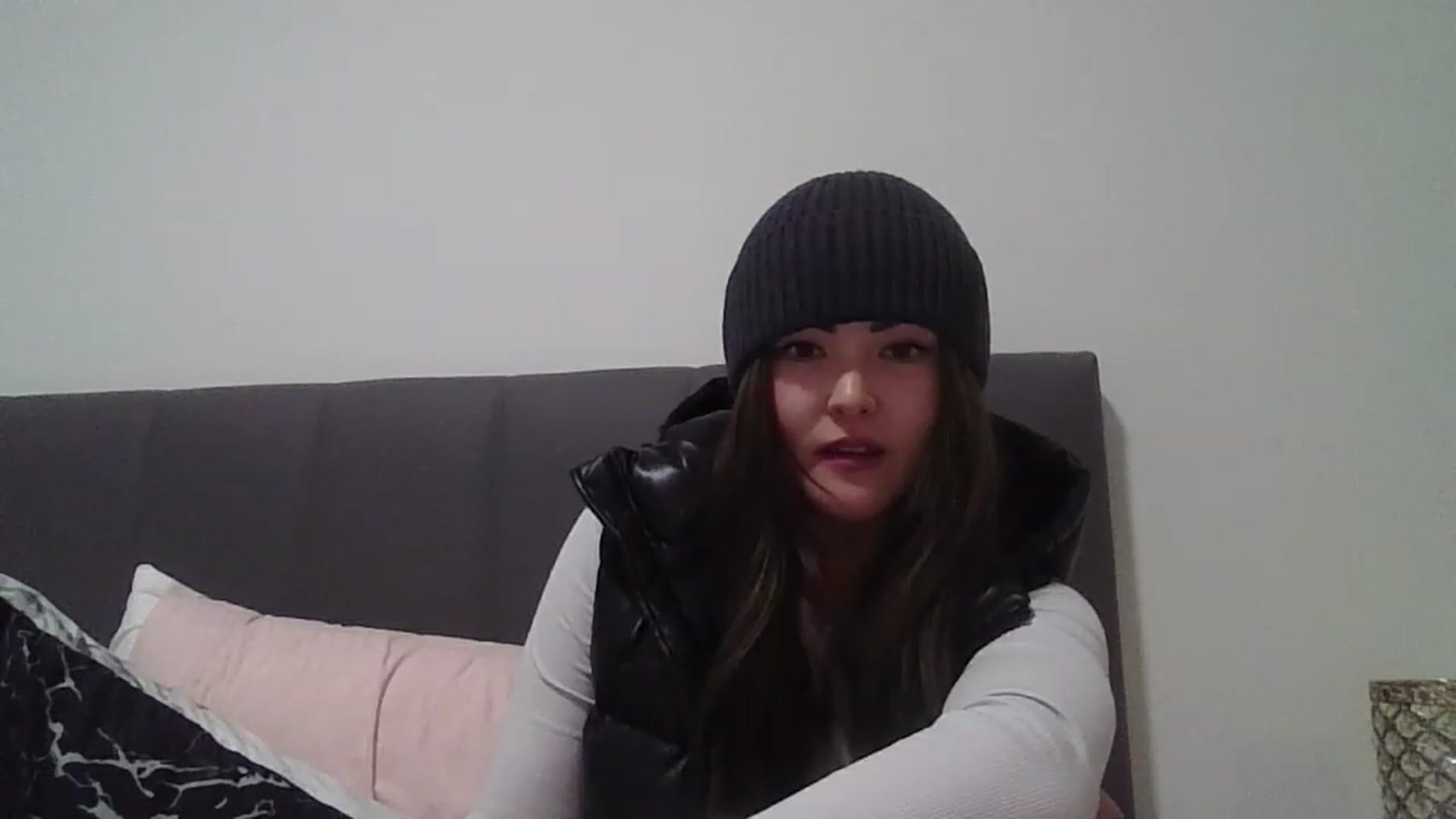 Gallery image thumbnail from ShrimpDumplin's myfreecams stream on, 11/14/2022, 13:19 image 13 of 20