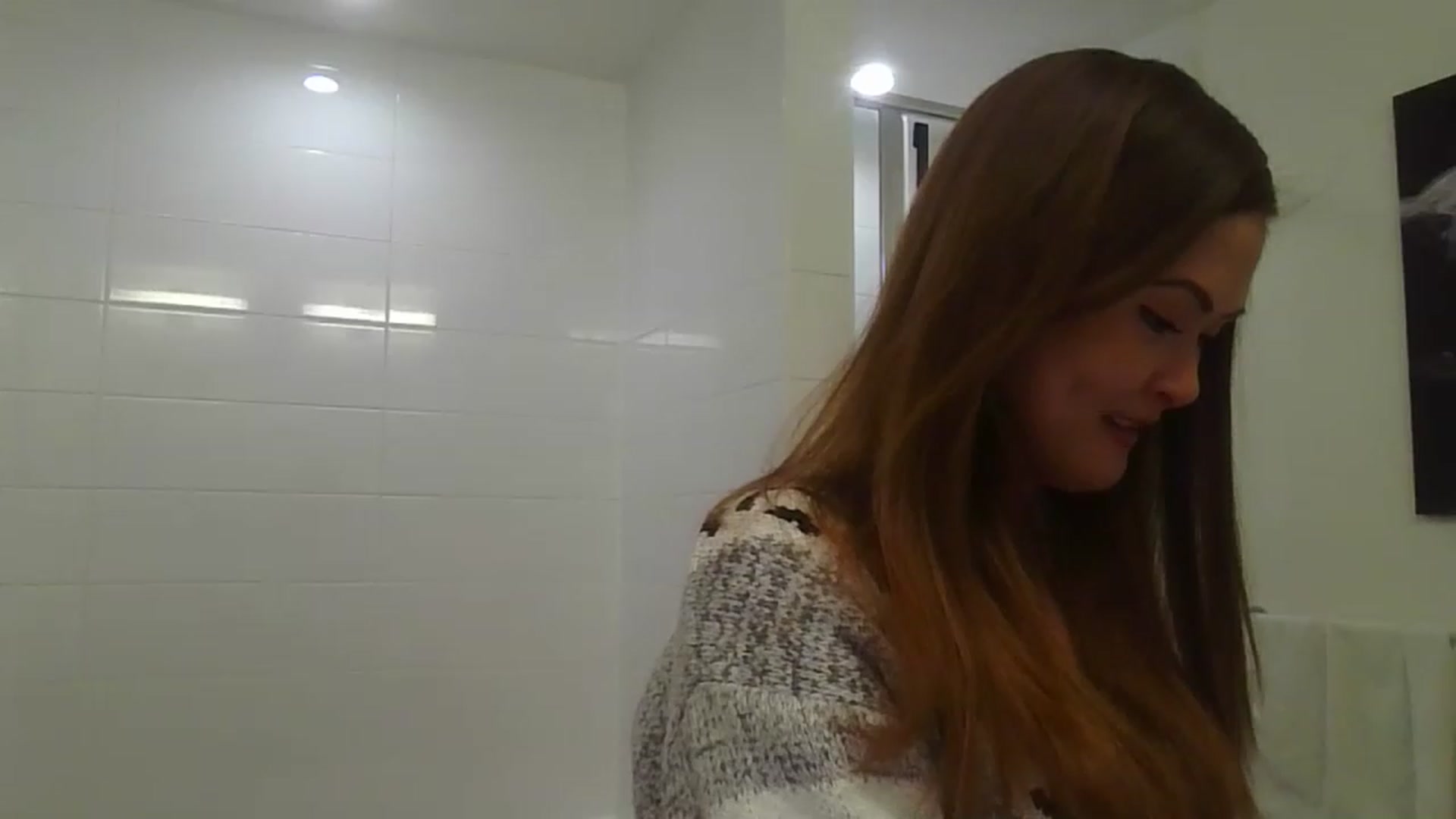 Gallery image thumbnail from ShrimpDumplin's myfreecams stream on, 12/06/2022, 23:45 image 11 of 20