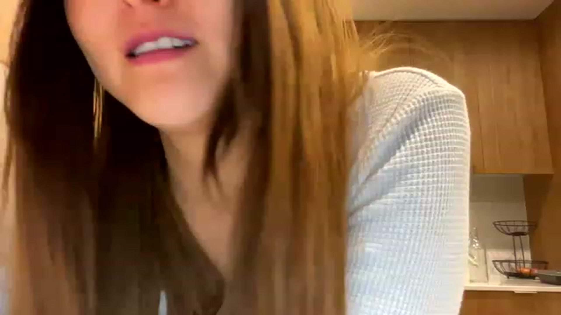 Gallery image thumbnail from ShrimpDumplin's myfreecams stream on, 12/25/2022, 09:16 image 10 of 20