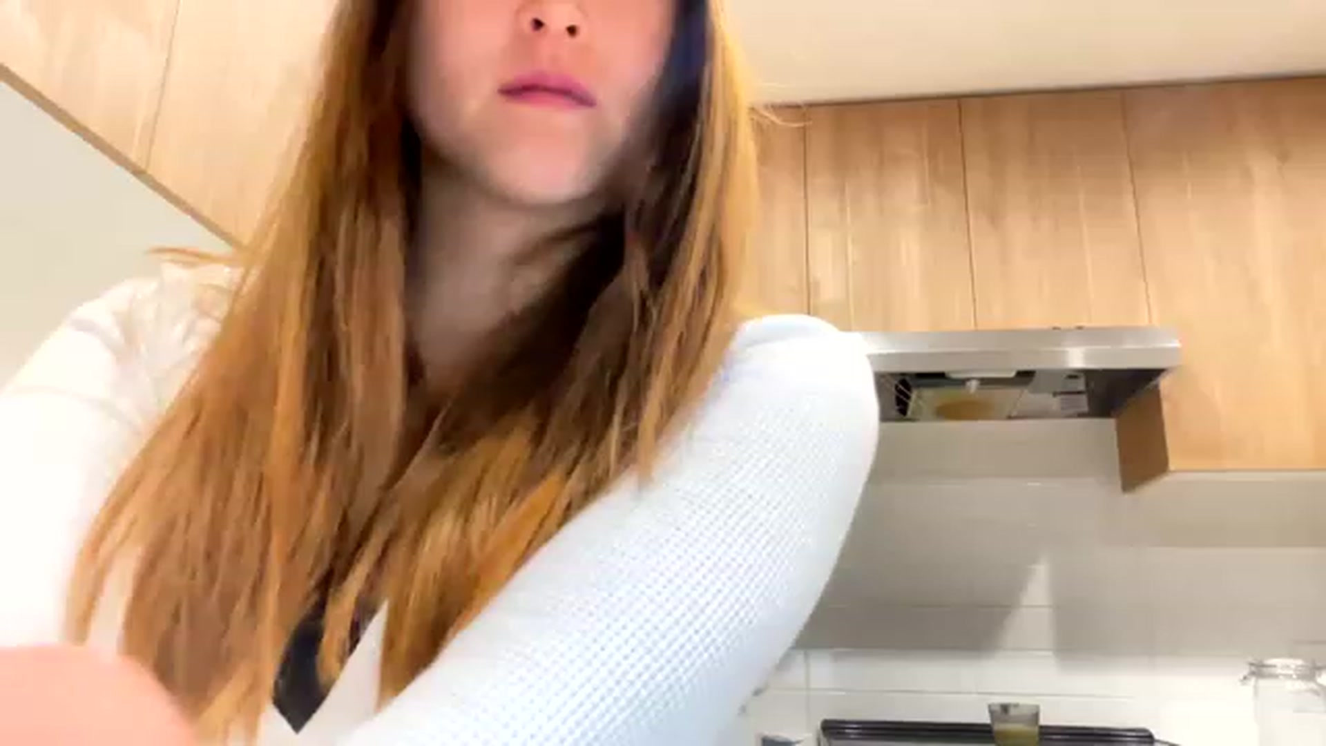 Gallery image thumbnail from ShrimpDumplin's myfreecams stream on, 12/25/2022, 09:41 image 10 of 20
