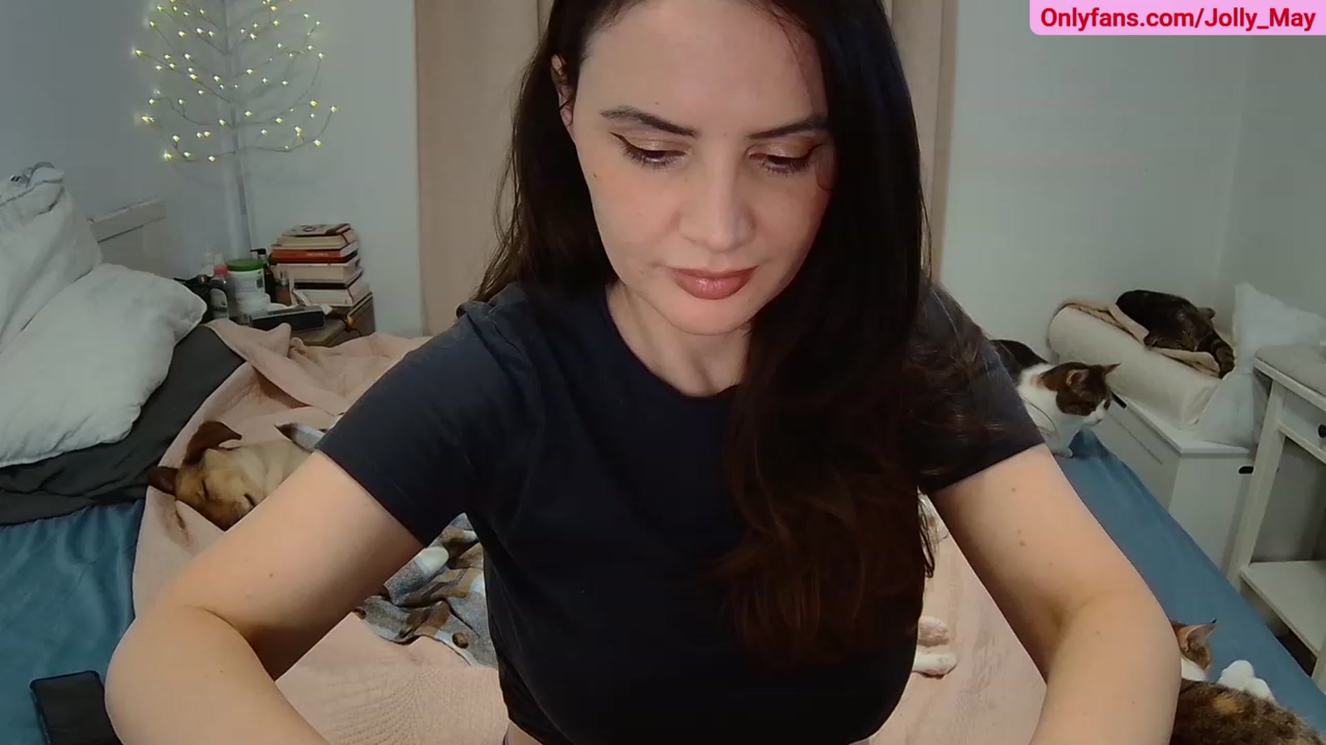 Gallery image thumbnail from ShyAngie's myfreecams stream on, 06/14/2023, 02:38 image 13 of 20