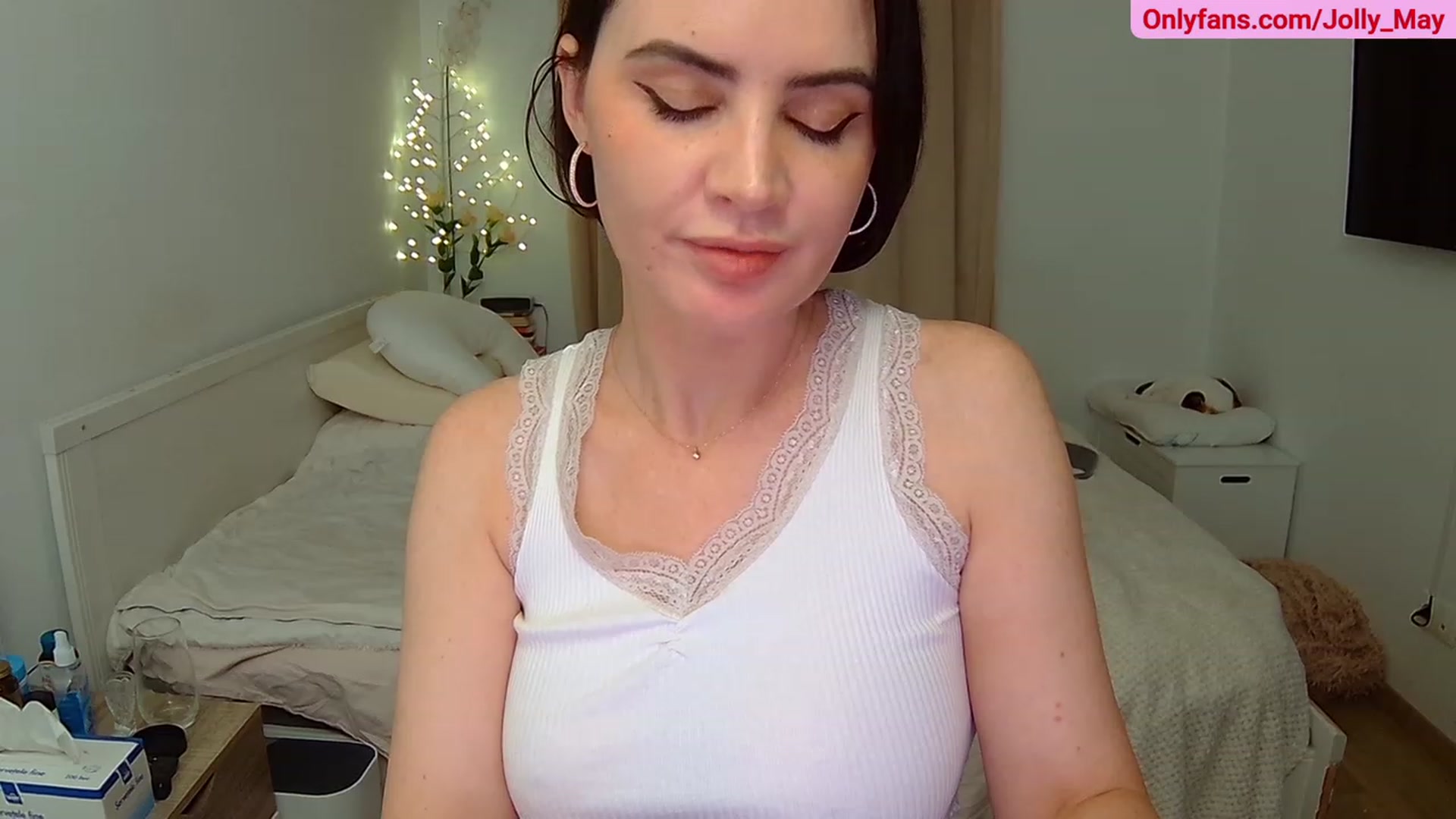 Gallery image thumbnail from ShyAngie's myfreecams stream on, 07/07/2023, 01:16 image 15 of 20