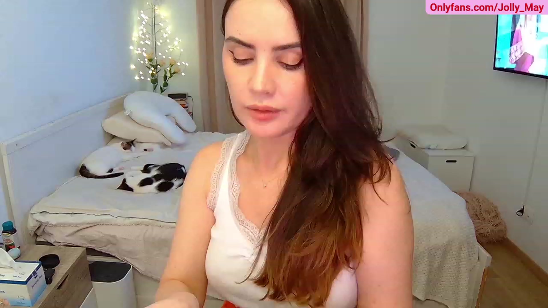 Gallery image thumbnail from ShyAngie's myfreecams stream on, 07/07/2023, 01:16 image 1 of 20