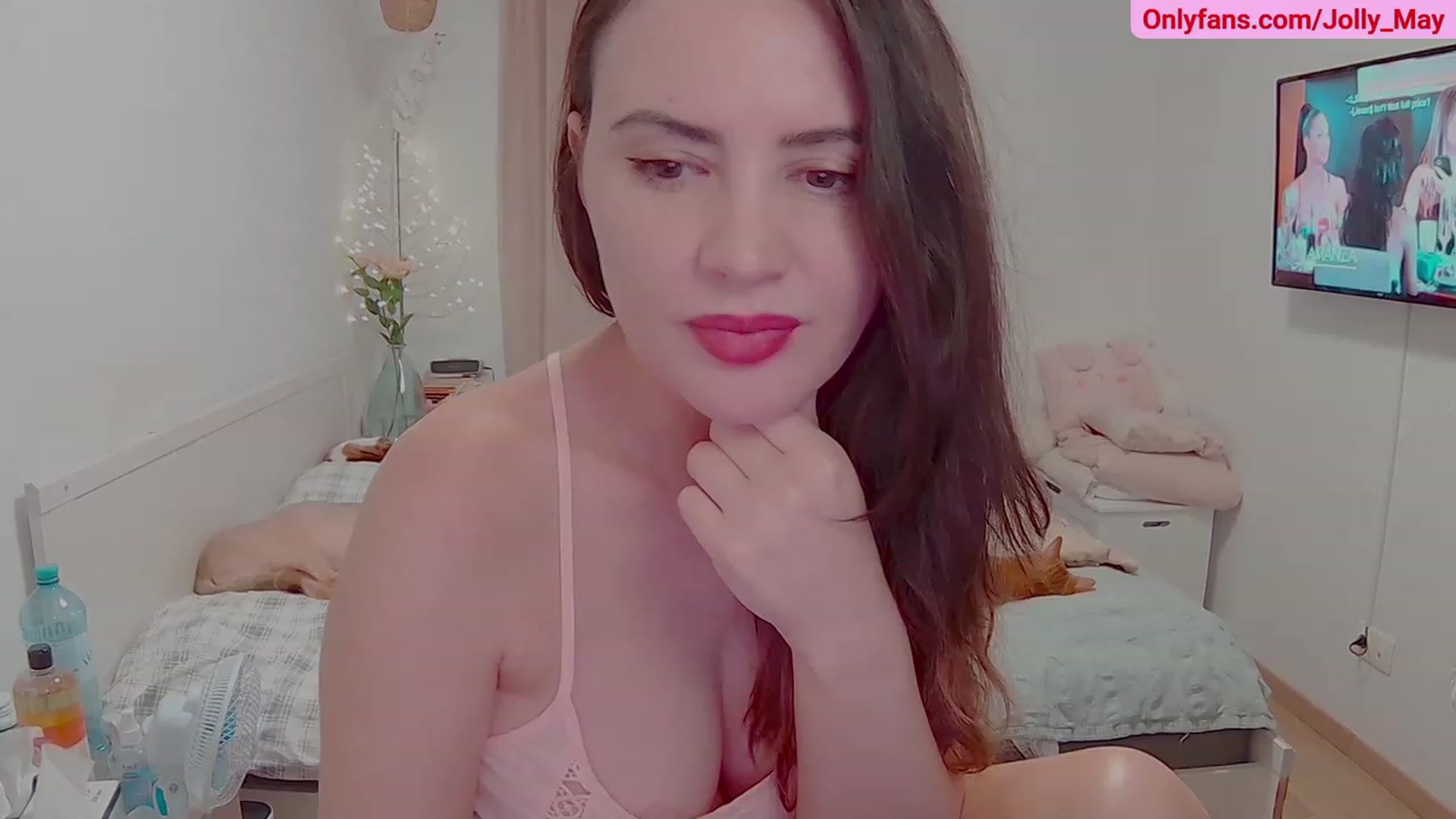 Gallery image thumbnail from ShyAngie's myfreecams stream on, 07/16/2023, 24:58 image 13 of 20