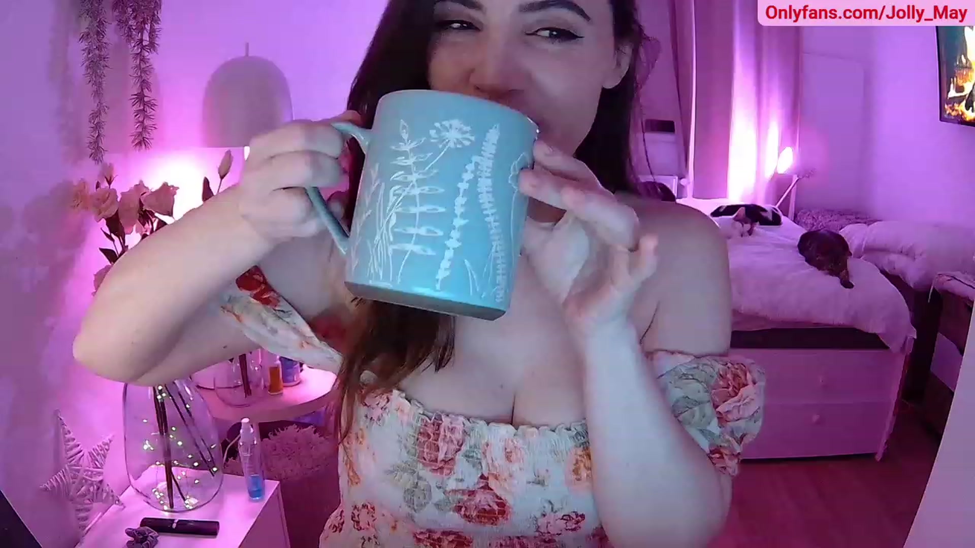 Gallery image thumbnail from ShyAngie's myfreecams stream on, 11/25/2023, 23:47 image 16 of 20