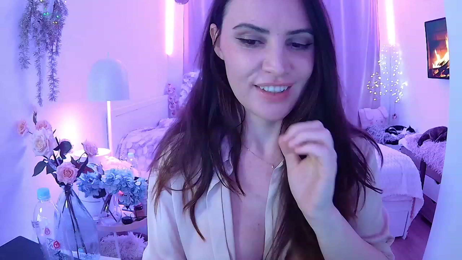 Gallery image thumbnail from ShyAngie's myfreecams stream on, 12/08/2023, 02:08 image 19 of 20