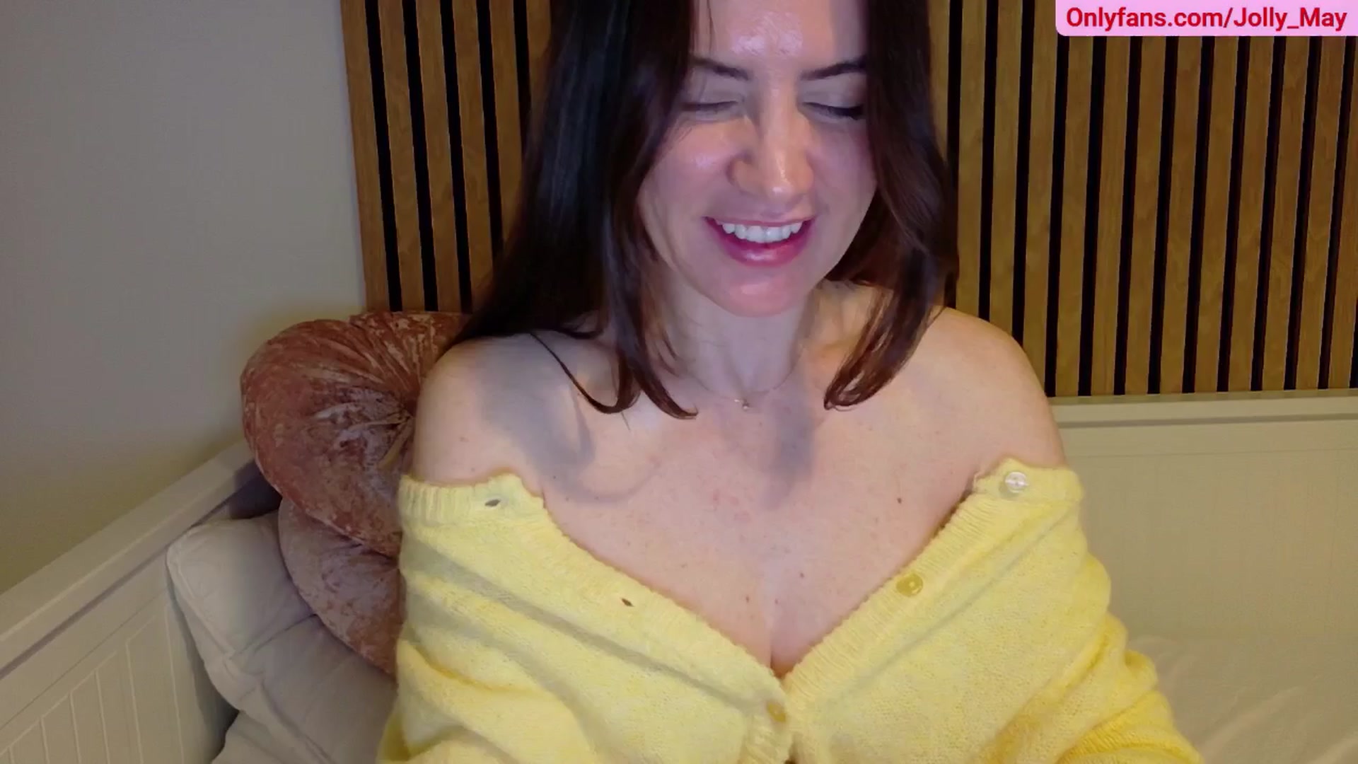 Gallery image thumbnail from ShyAngie's myfreecams stream on, 03/06/2026, 20:40 image 3 of 20
