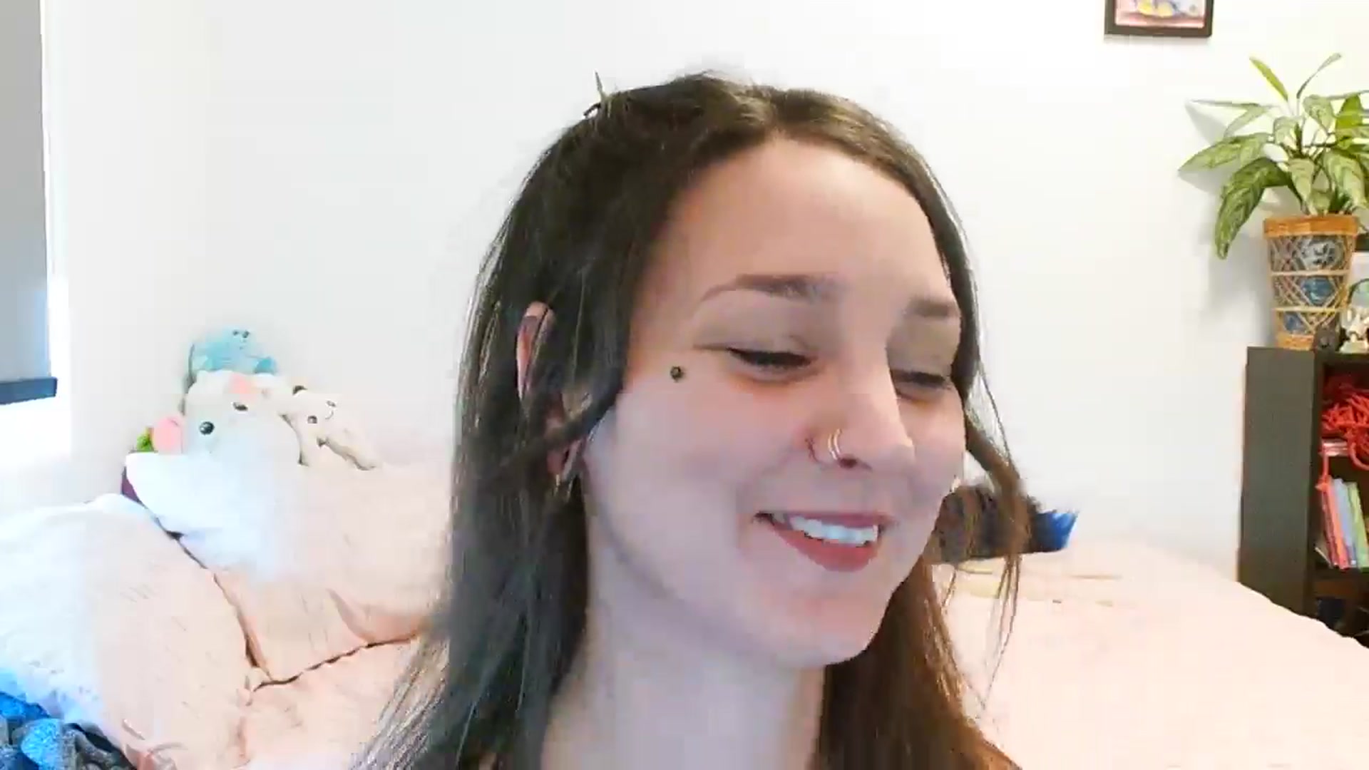 Gallery image thumbnail from ShyBabyy's myfreecams stream on, 06/17/2025, 17:52 image 14 of 20