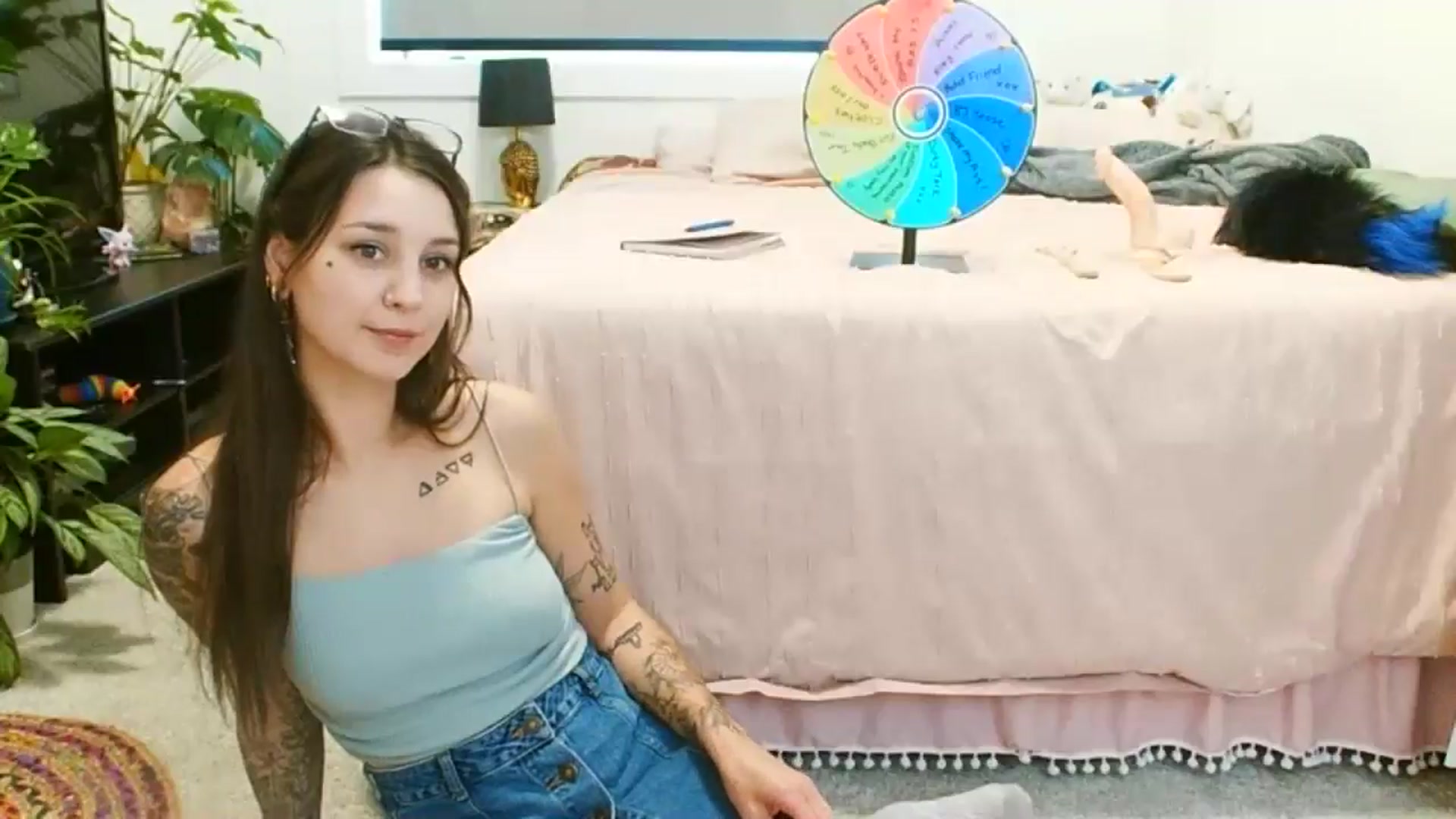 Gallery image thumbnail from ShyBabyy's myfreecams stream on, 06/25/2025, 17:48 image 4 of 20