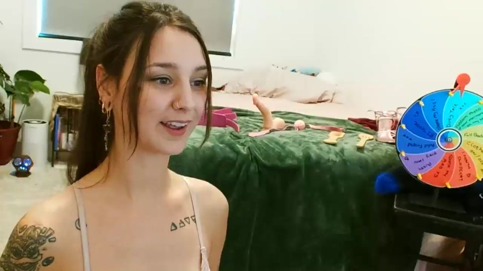 Gallery image thumbnail from ShyBabyy's myfreecams stream on, 07/03/2025, 20:02 image 15 of 20