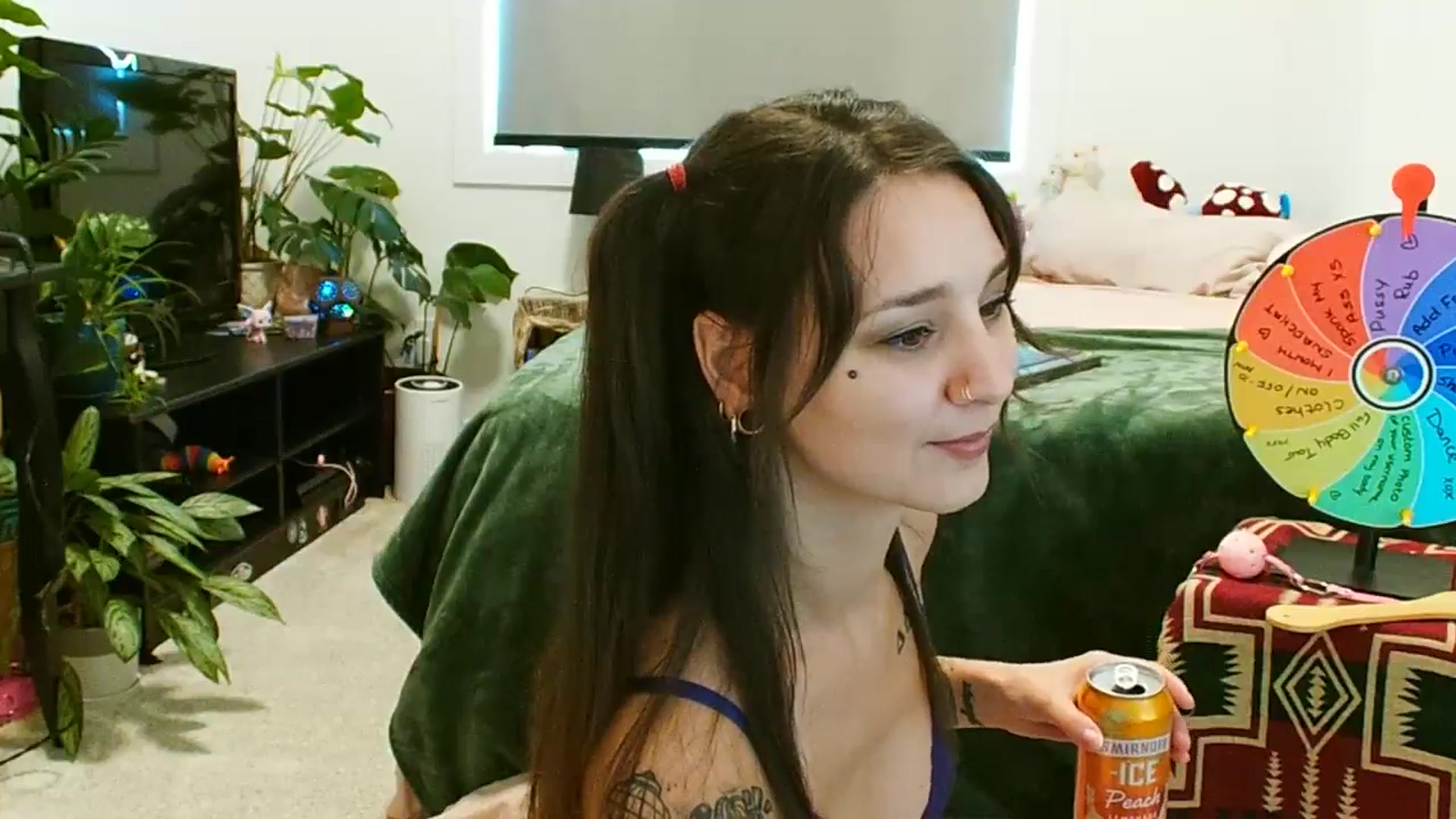 Gallery image thumbnail from ShyBabyy's myfreecams stream on, 07/10/2025, 22:10 image 11 of 20