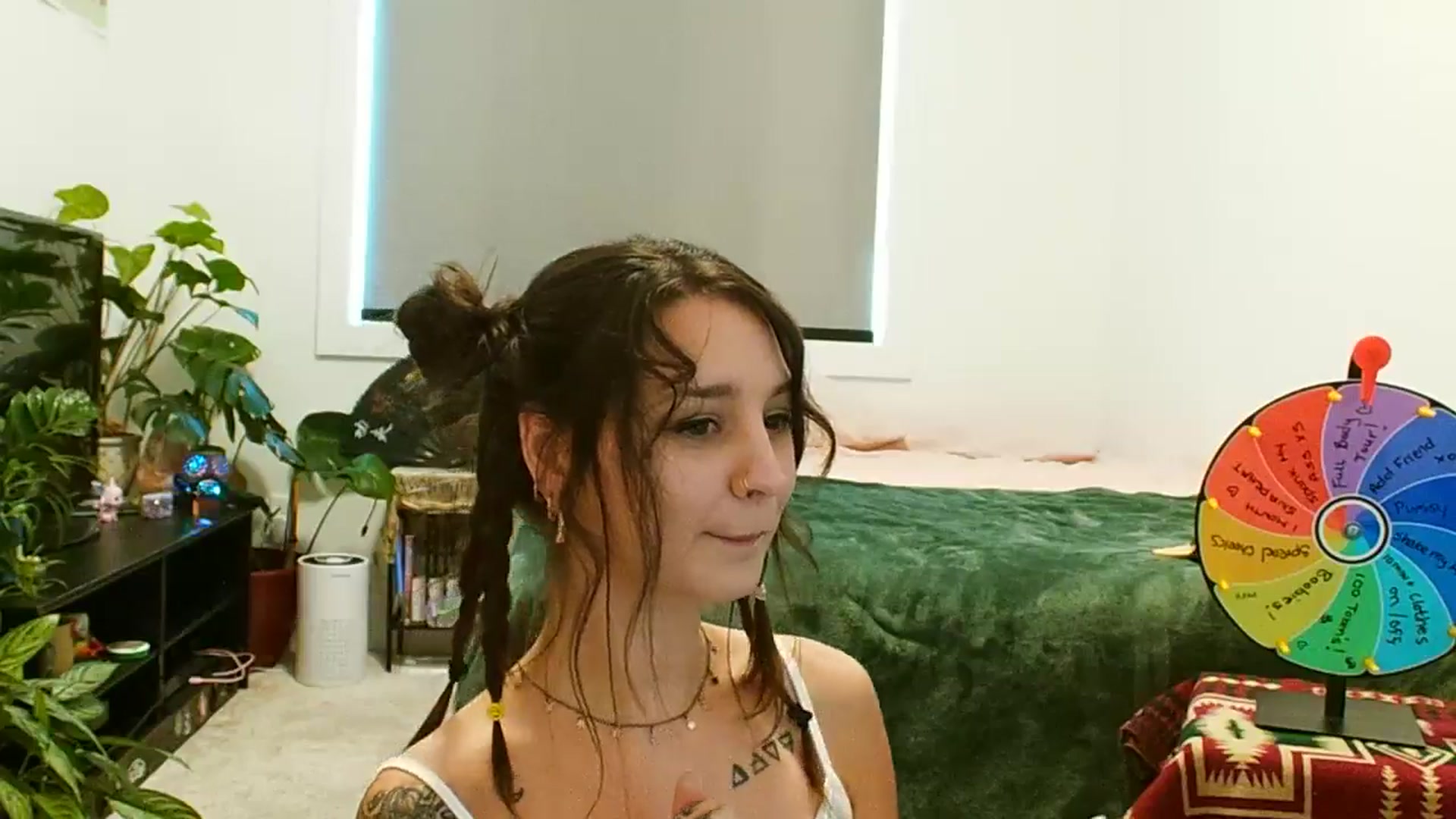Gallery image thumbnail from ShyBabyy's myfreecams stream on, 07/22/2025, 19:29 image 16 of 20
