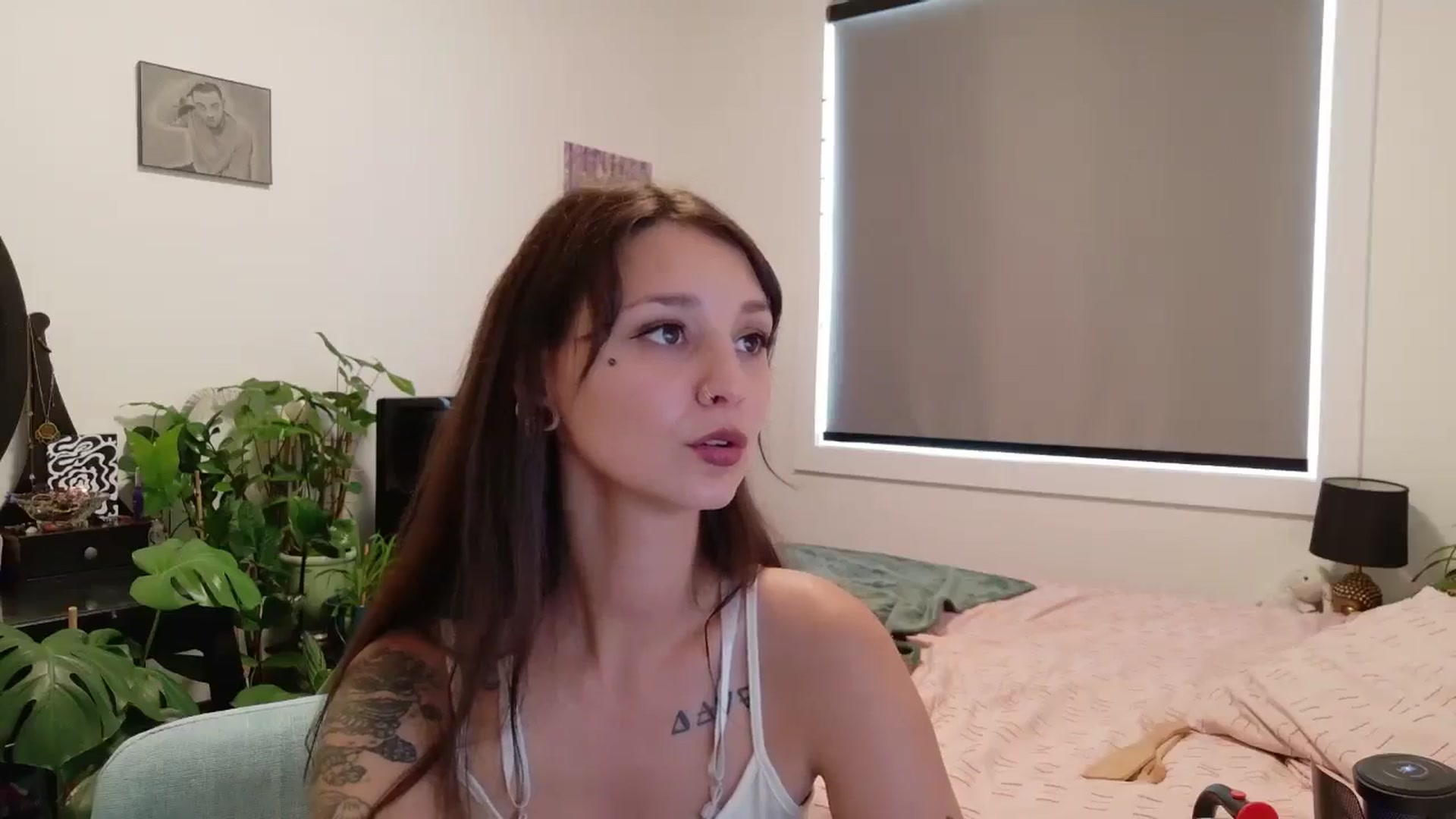 Gallery image thumbnail from ShyBabyy's myfreecams stream on, 08/18/2025, 20:30 image 3 of 20
