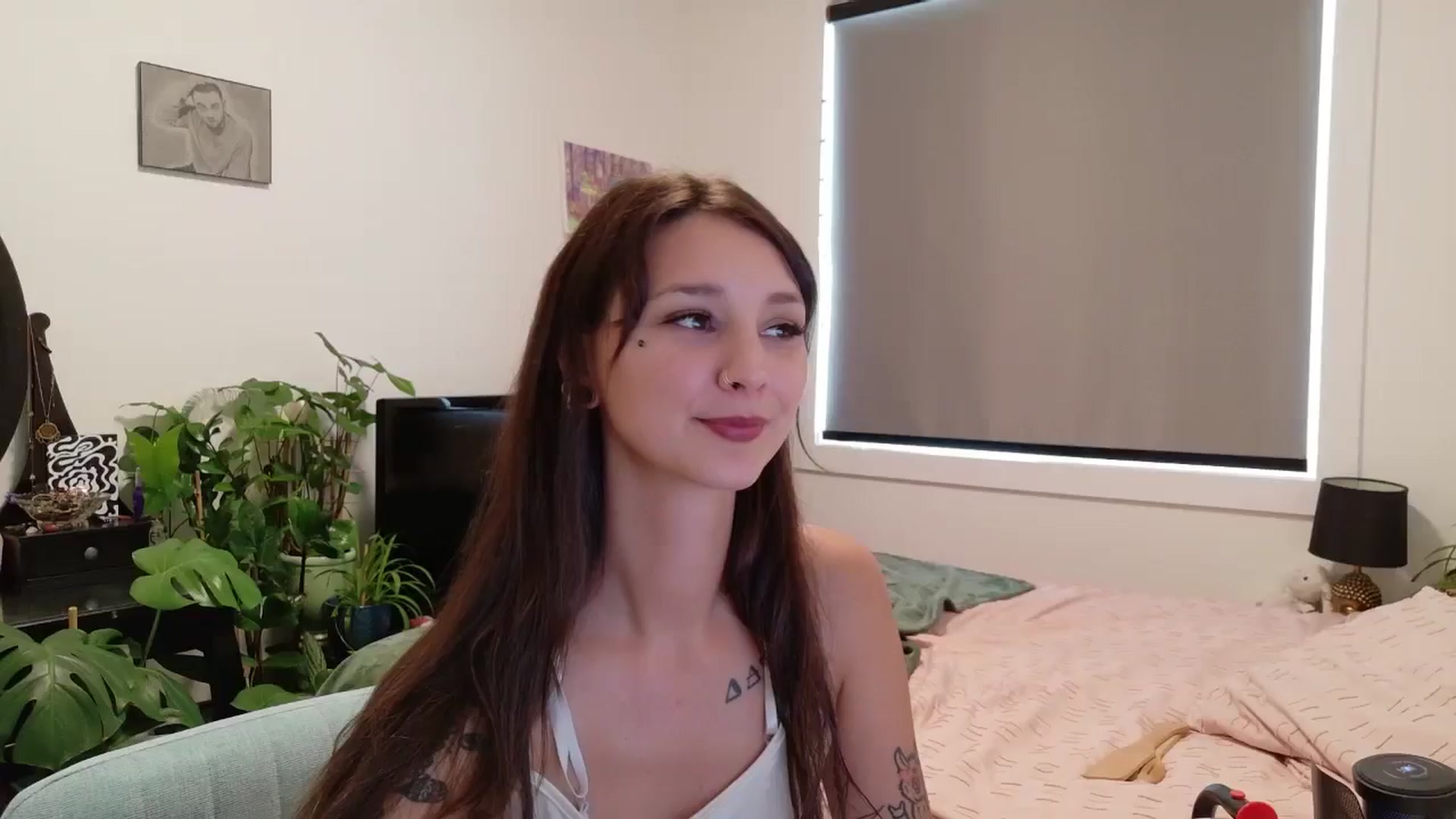 Gallery image thumbnail from ShyBabyy's myfreecams stream on, 08/18/2025, 20:30 image 2 of 20