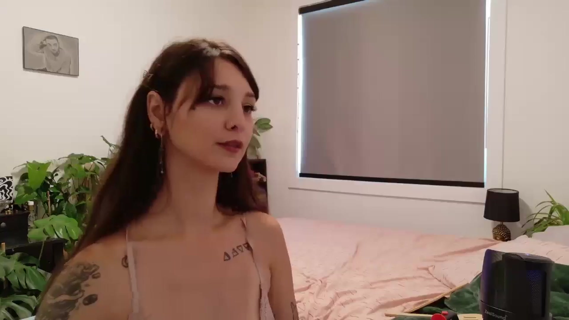 Gallery image thumbnail from ShyBabyy's myfreecams stream on, 08/19/2025, 20:03 image 20 of 20