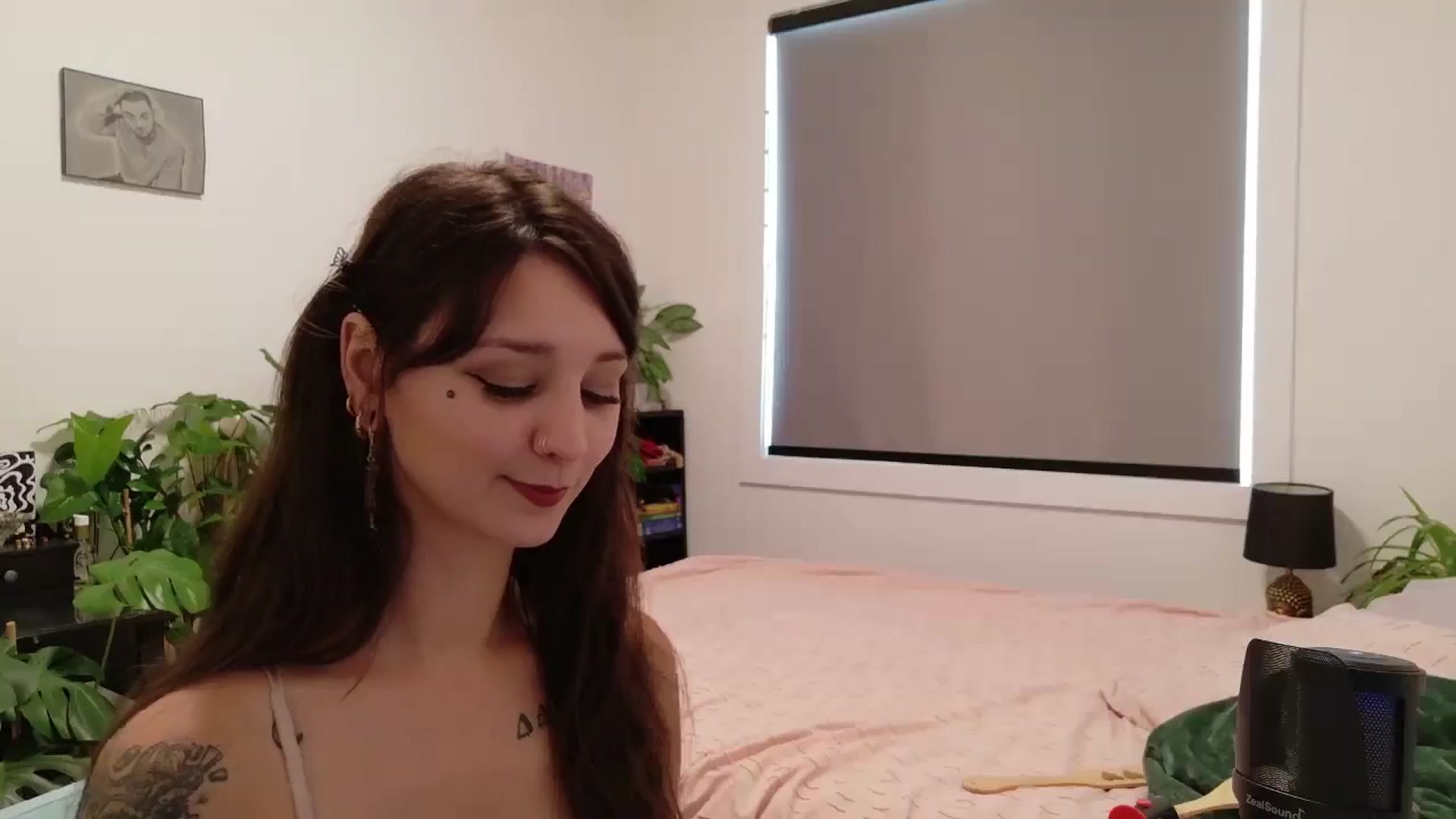 Gallery image thumbnail from ShyBabyy's myfreecams stream on, 08/19/2025, 21:39 image 3 of 20