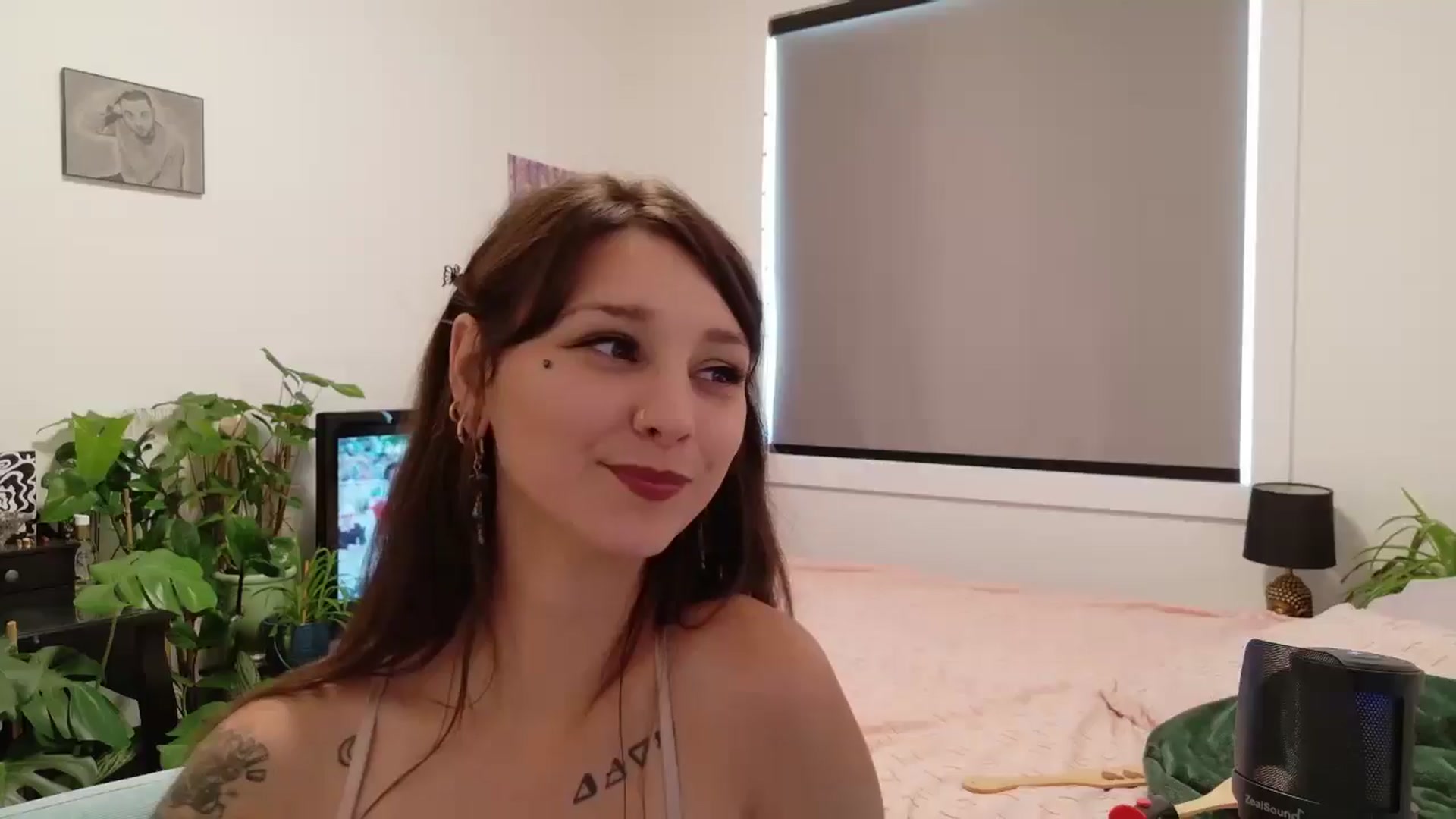 Gallery image thumbnail from ShyBabyy's myfreecams stream on, 08/19/2025, 21:39 image 1 of 20