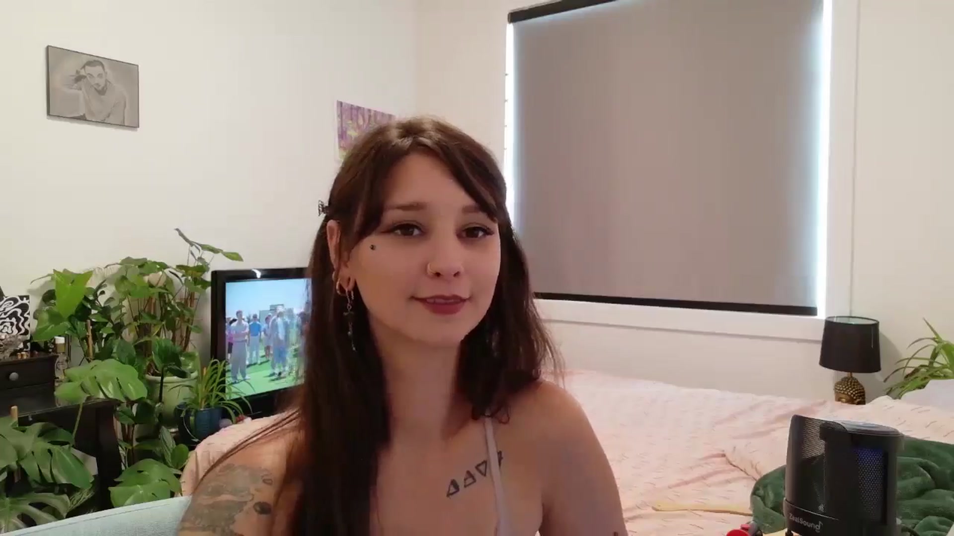 Gallery image thumbnail from ShyBabyy's myfreecams stream on, 08/19/2025, 21:39 image 20 of 20