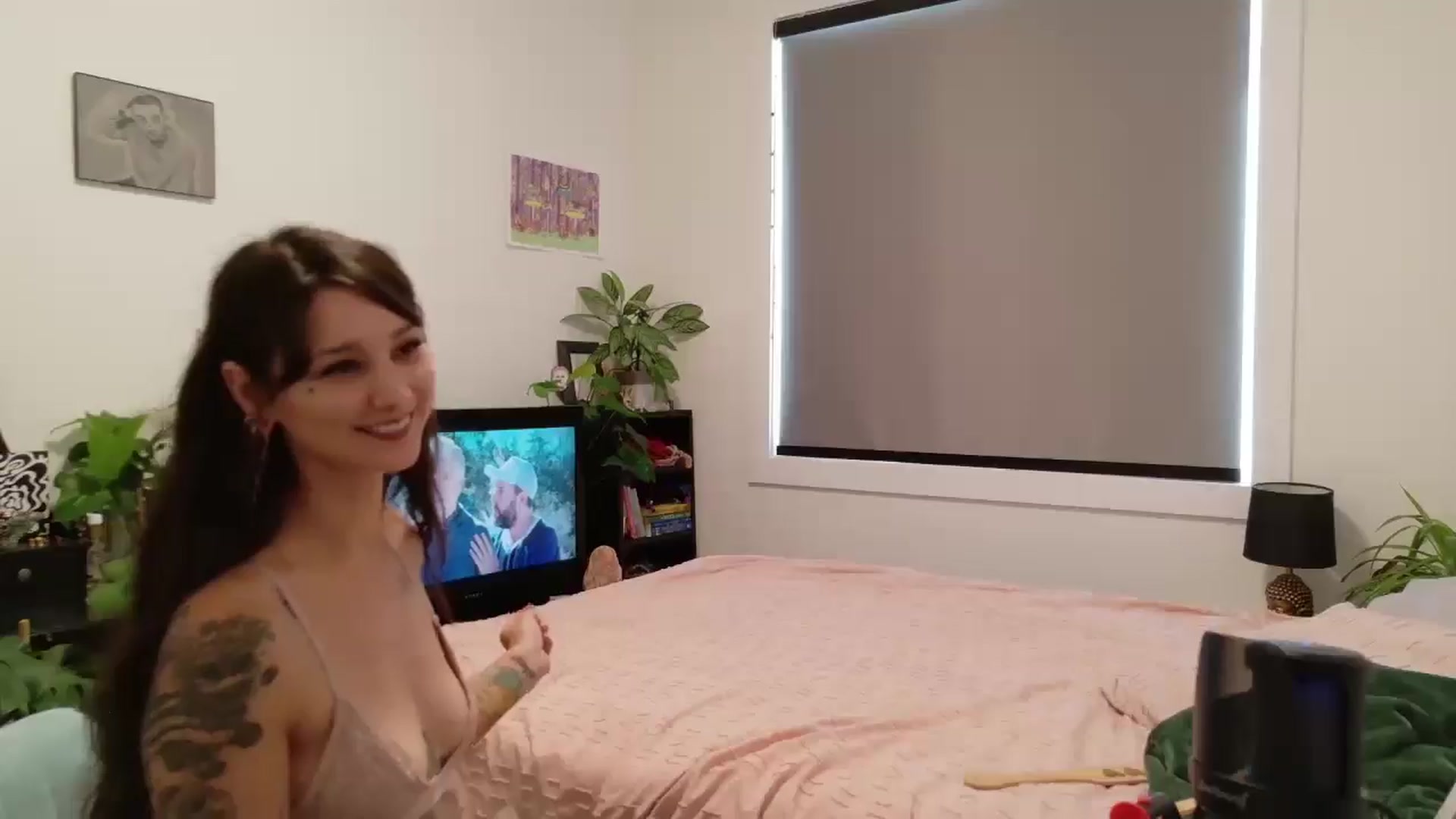 Gallery image thumbnail from ShyBabyy's myfreecams stream on, 08/19/2025, 21:39 image 9 of 20