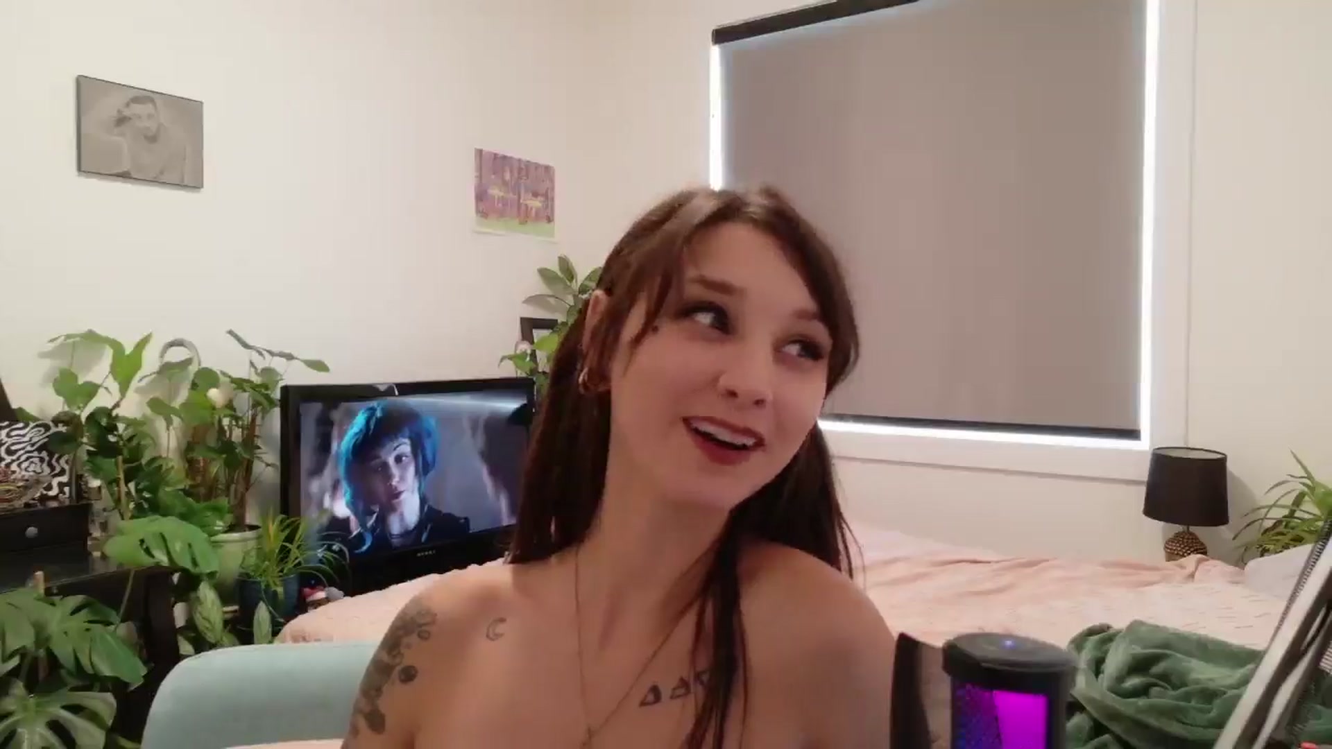 Gallery image thumbnail from ShyBabyy's myfreecams stream on, 08/21/2025, 01:18 image 18 of 20