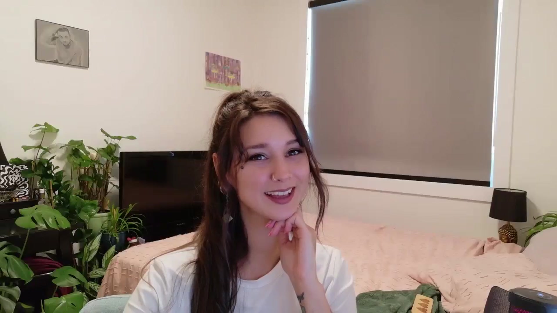 Gallery image thumbnail from ShyBabyy's myfreecams stream on, 08/26/2025, 17:38 image 11 of 20