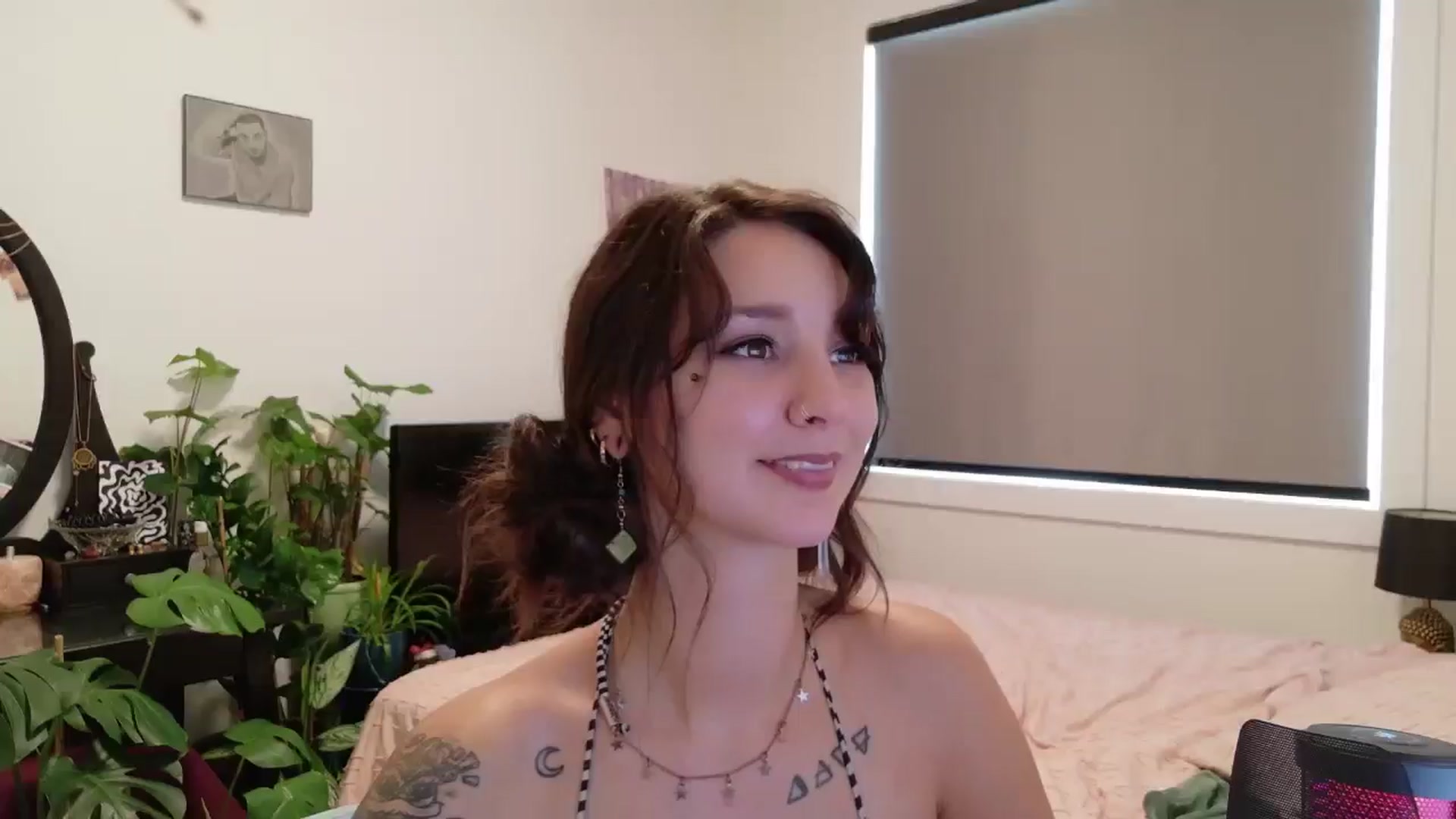 Gallery image thumbnail from ShyBabyy's myfreecams stream on, 08/27/2025, 21:31 image 5 of 20