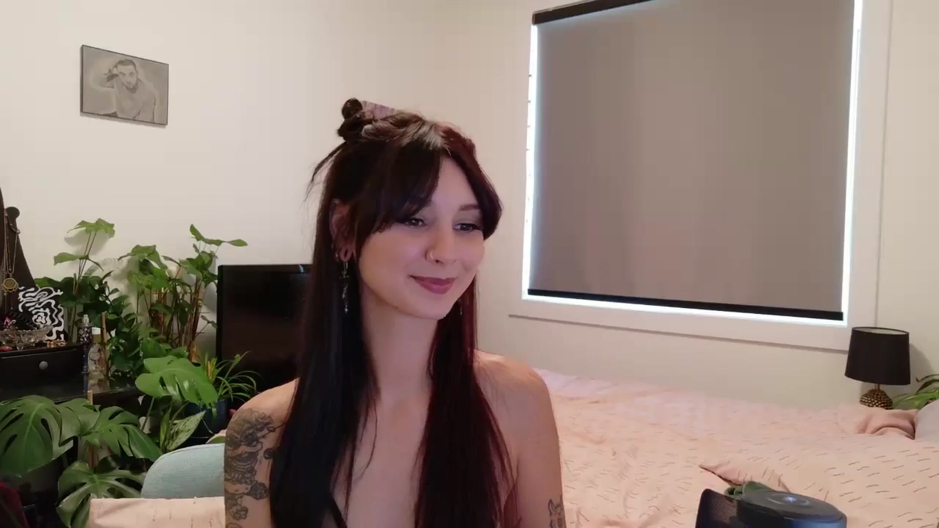 Gallery image thumbnail from ShyBabyy's myfreecams stream on, 08/29/2025, 18:17 image 6 of 20
