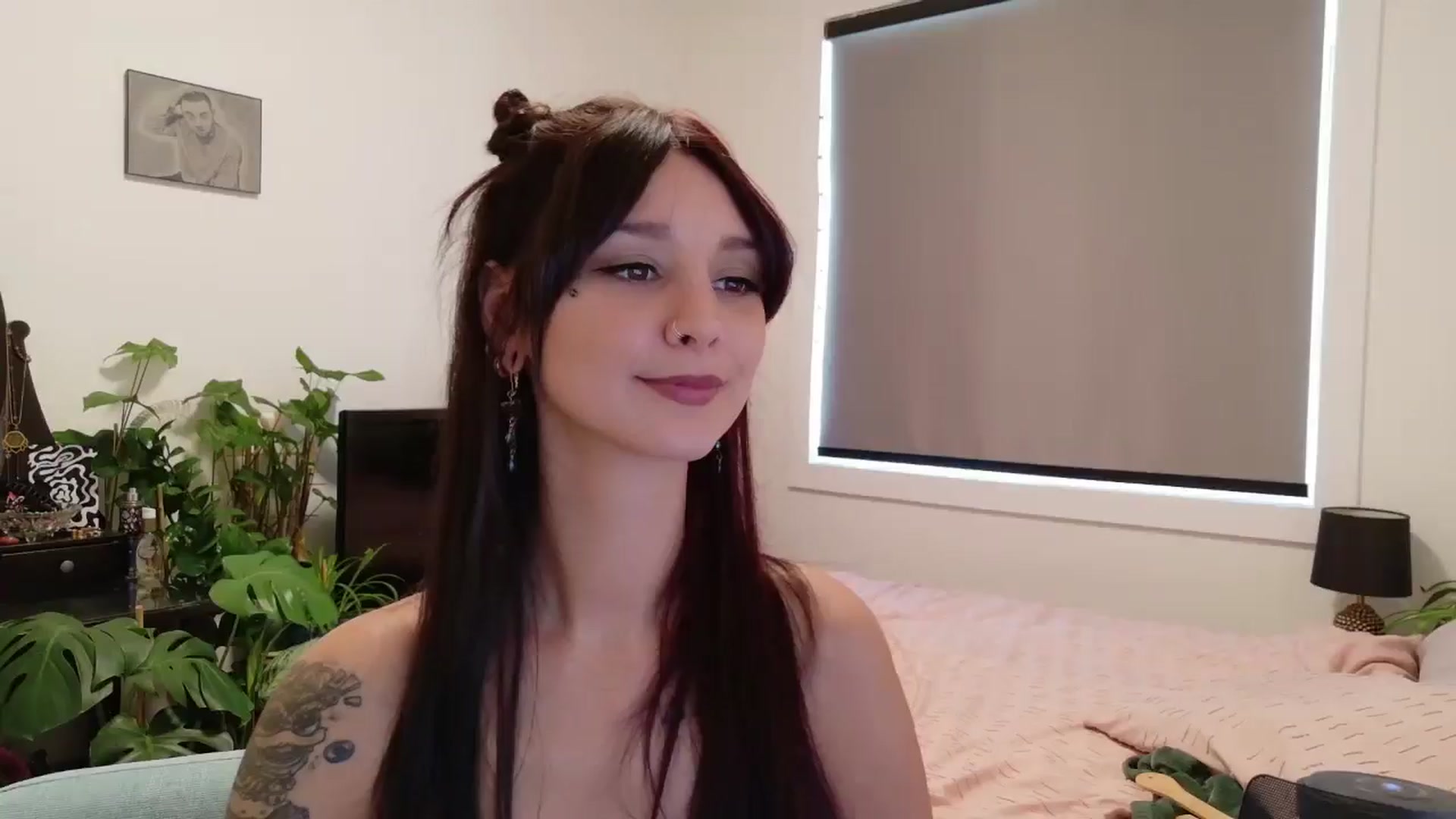 Gallery image thumbnail from ShyBabyy's myfreecams stream on, 08/29/2025, 18:17 image 18 of 20