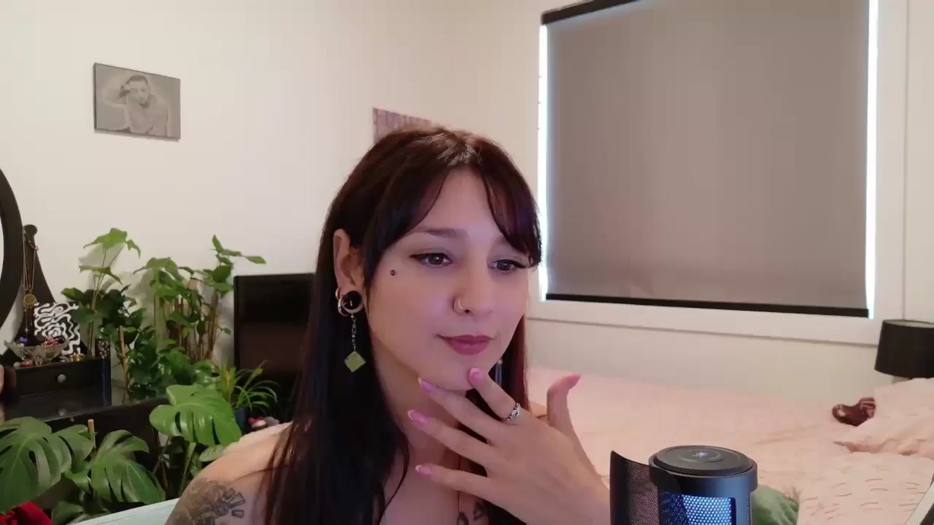 Gallery image thumbnail from ShyBabyy's myfreecams stream on, 09/01/2025, 18:02 image 6 of 20
