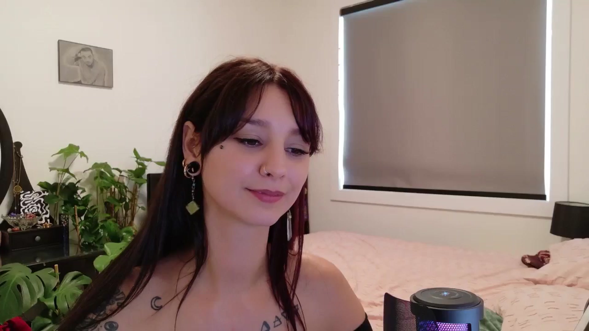 Gallery image thumbnail from ShyBabyy's myfreecams stream on, 09/01/2025, 18:02 image 17 of 20
