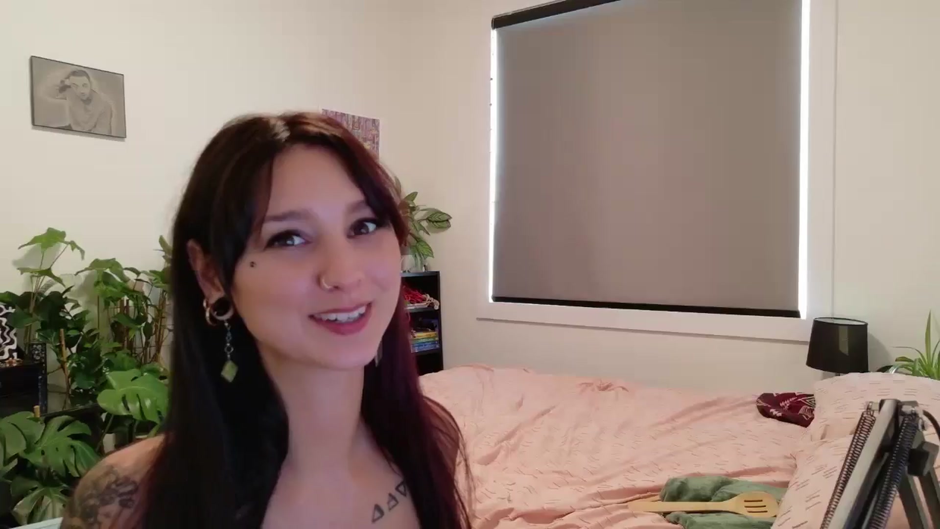 Gallery image thumbnail from ShyBabyy's myfreecams stream on, 09/01/2025, 22:31 image 9 of 20