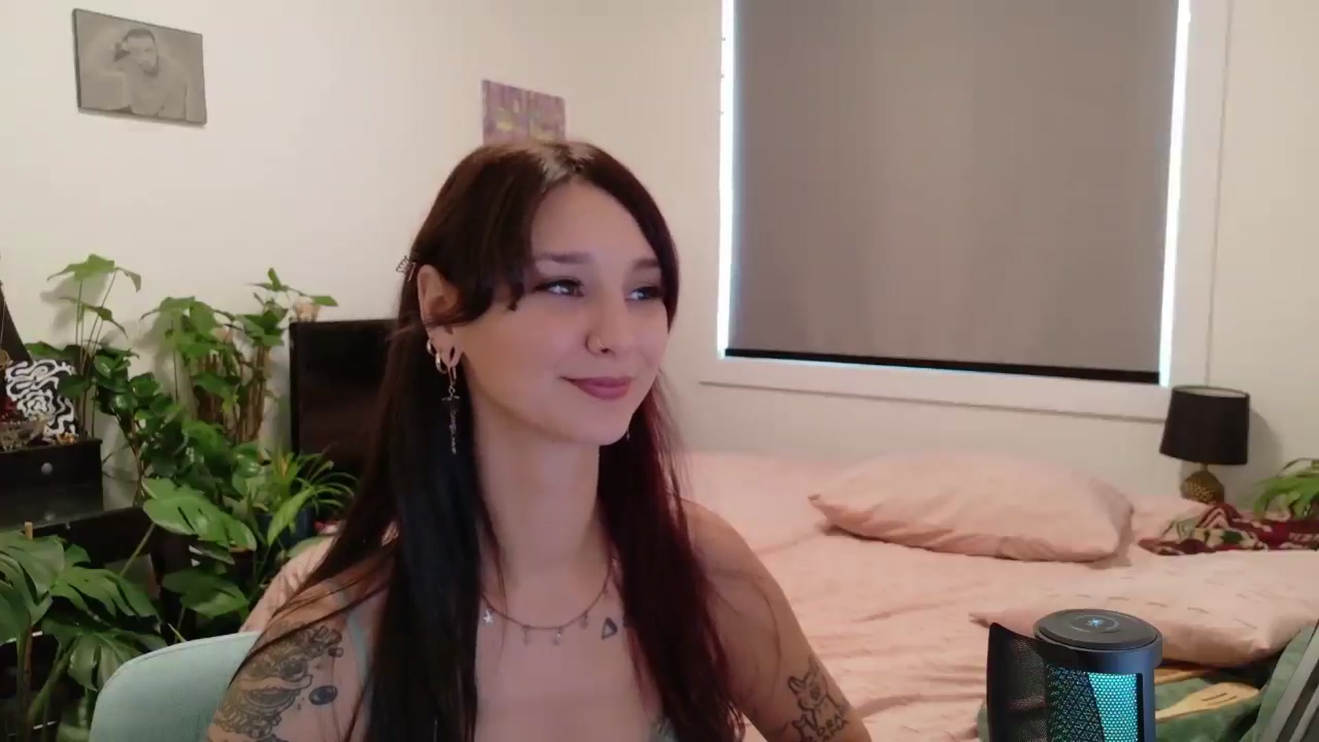 Gallery image thumbnail from ShyBabyy's myfreecams stream on, 09/04/2025, 20:25 image 6 of 20