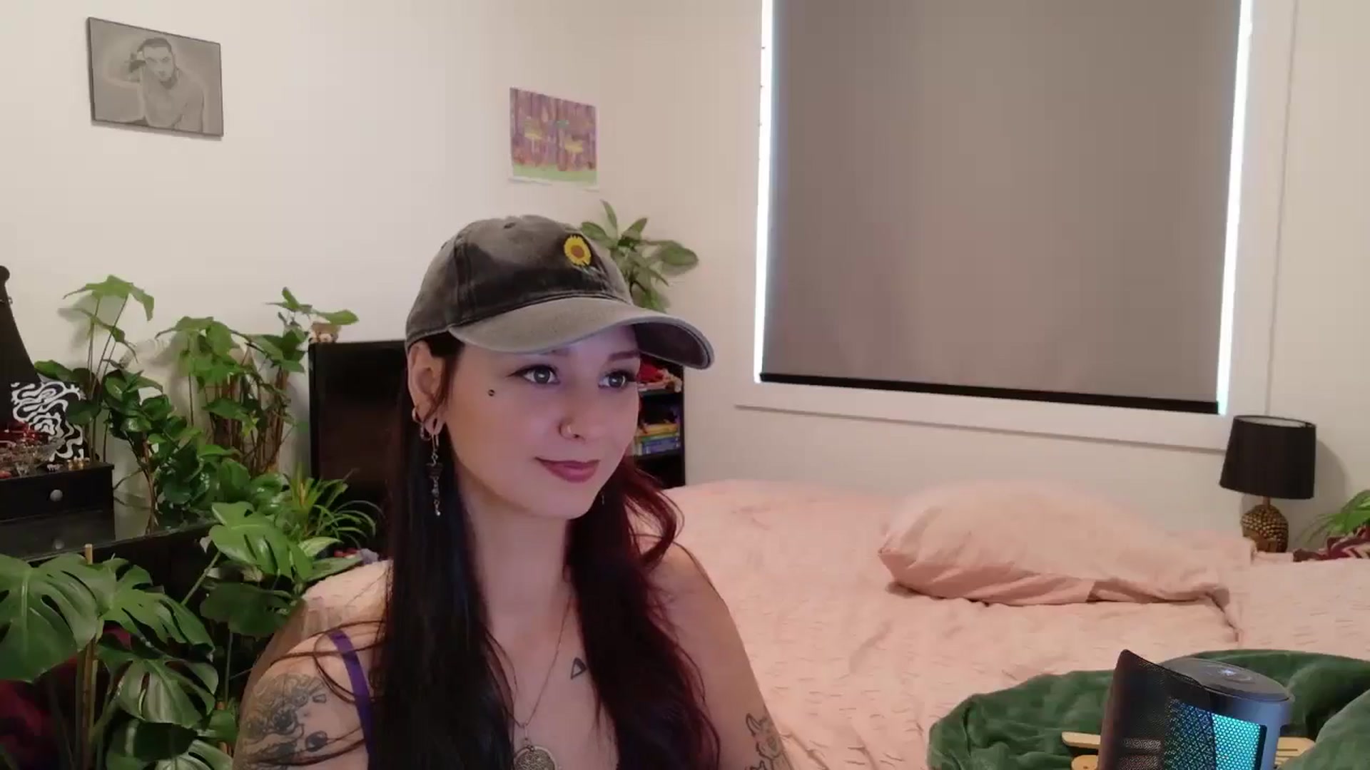 Gallery image thumbnail from ShyBabyy's myfreecams stream on, 09/05/2025, 17:44 image 17 of 20