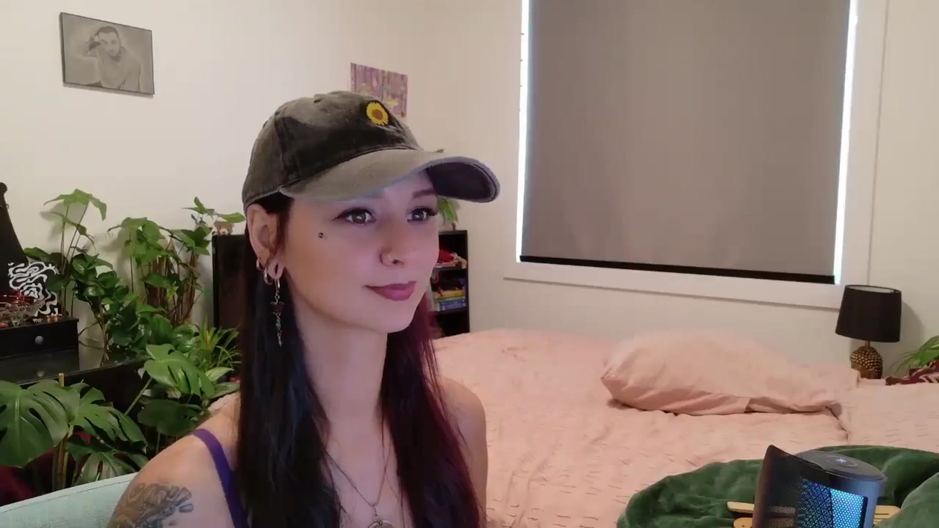 Gallery image thumbnail from ShyBabyy's myfreecams stream on, 09/05/2025, 17:44 image 2 of 20