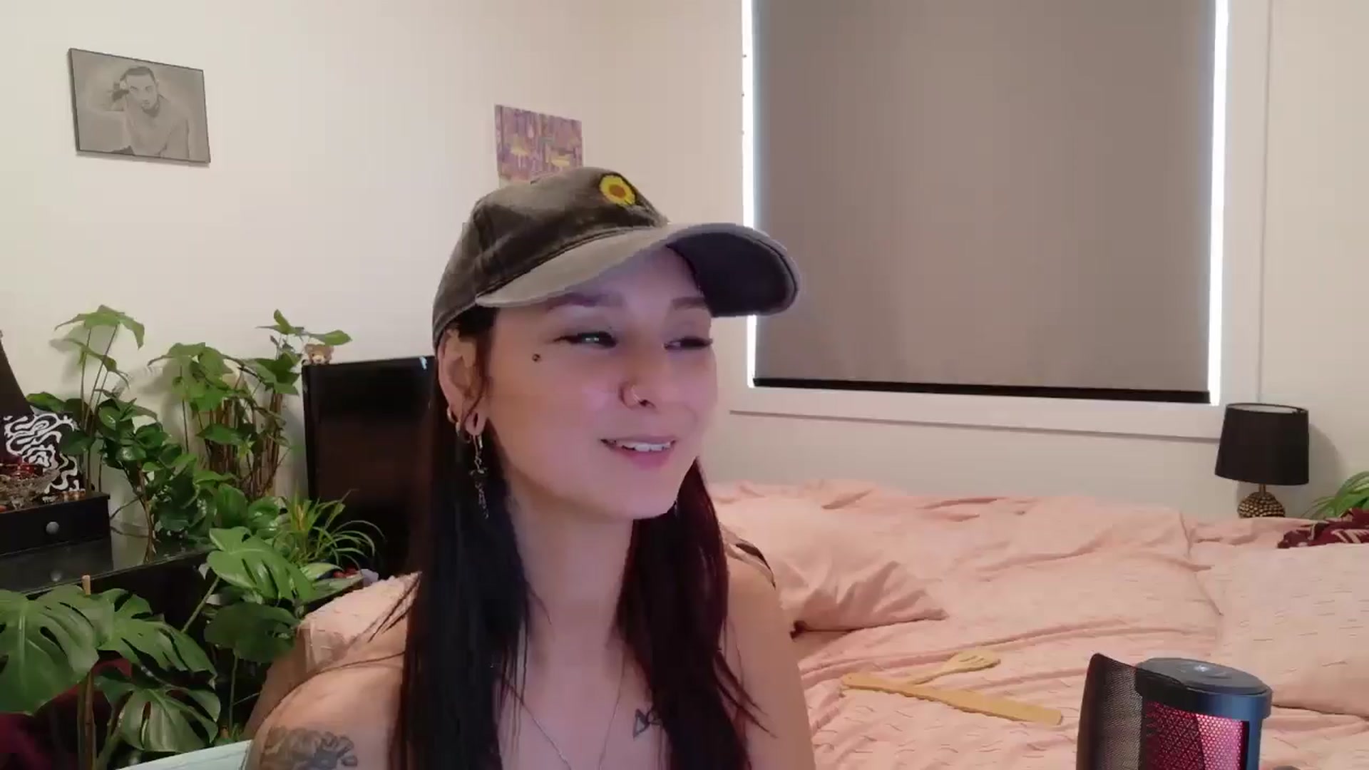 Gallery image thumbnail from ShyBabyy's myfreecams stream on, 09/05/2025, 22:04 image 11 of 20