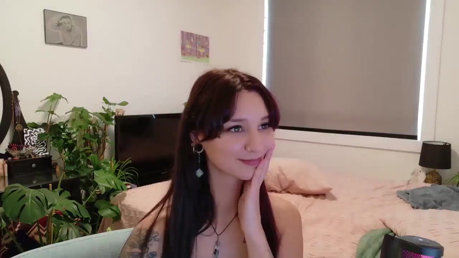 Gallery image thumbnail from ShyBabyy's myfreecams stream on, 09/12/2025, 20:03 image 12 of 20