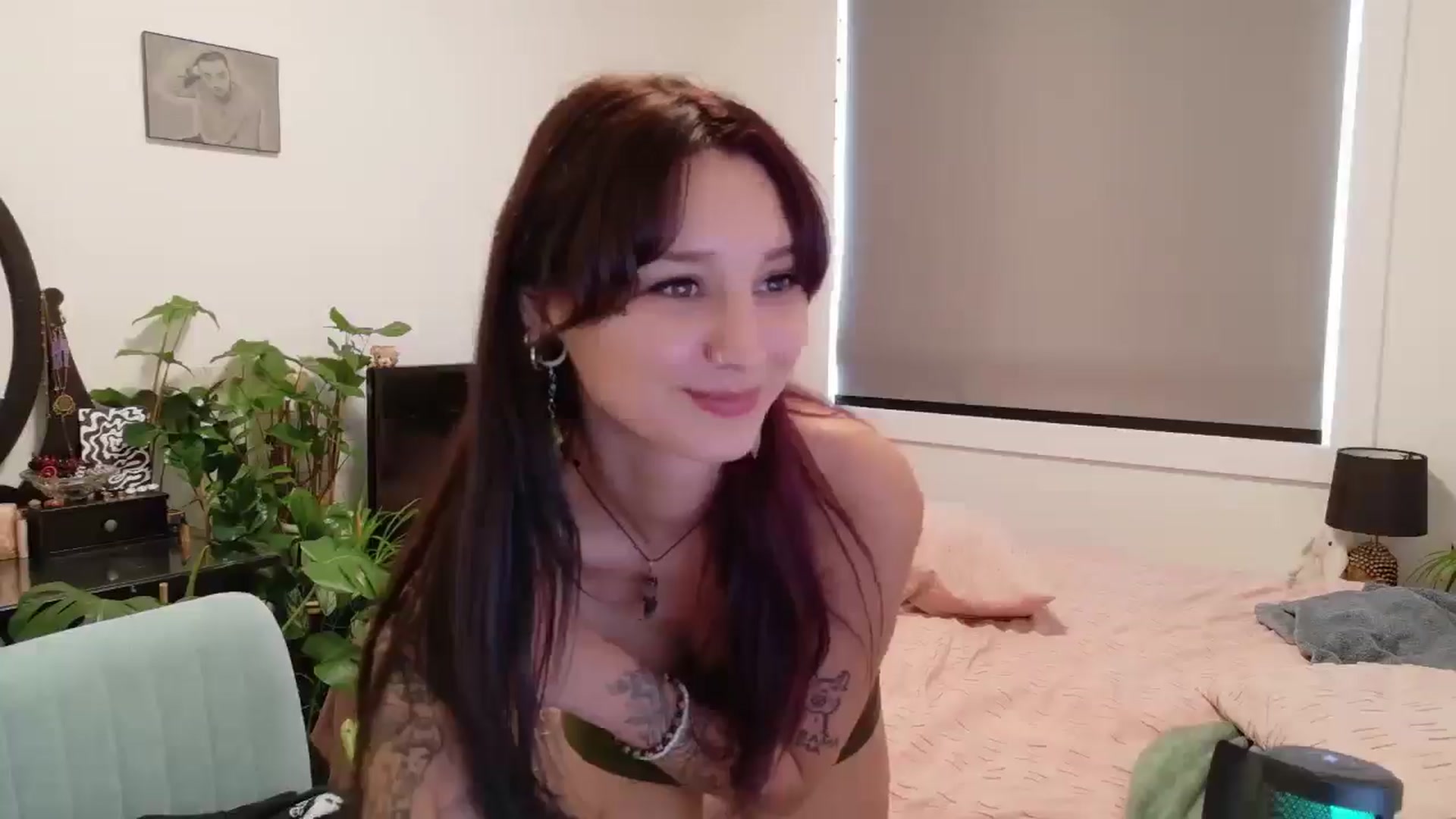 Gallery image thumbnail from ShyBabyy's myfreecams stream on, 09/12/2025, 20:03 image 6 of 20