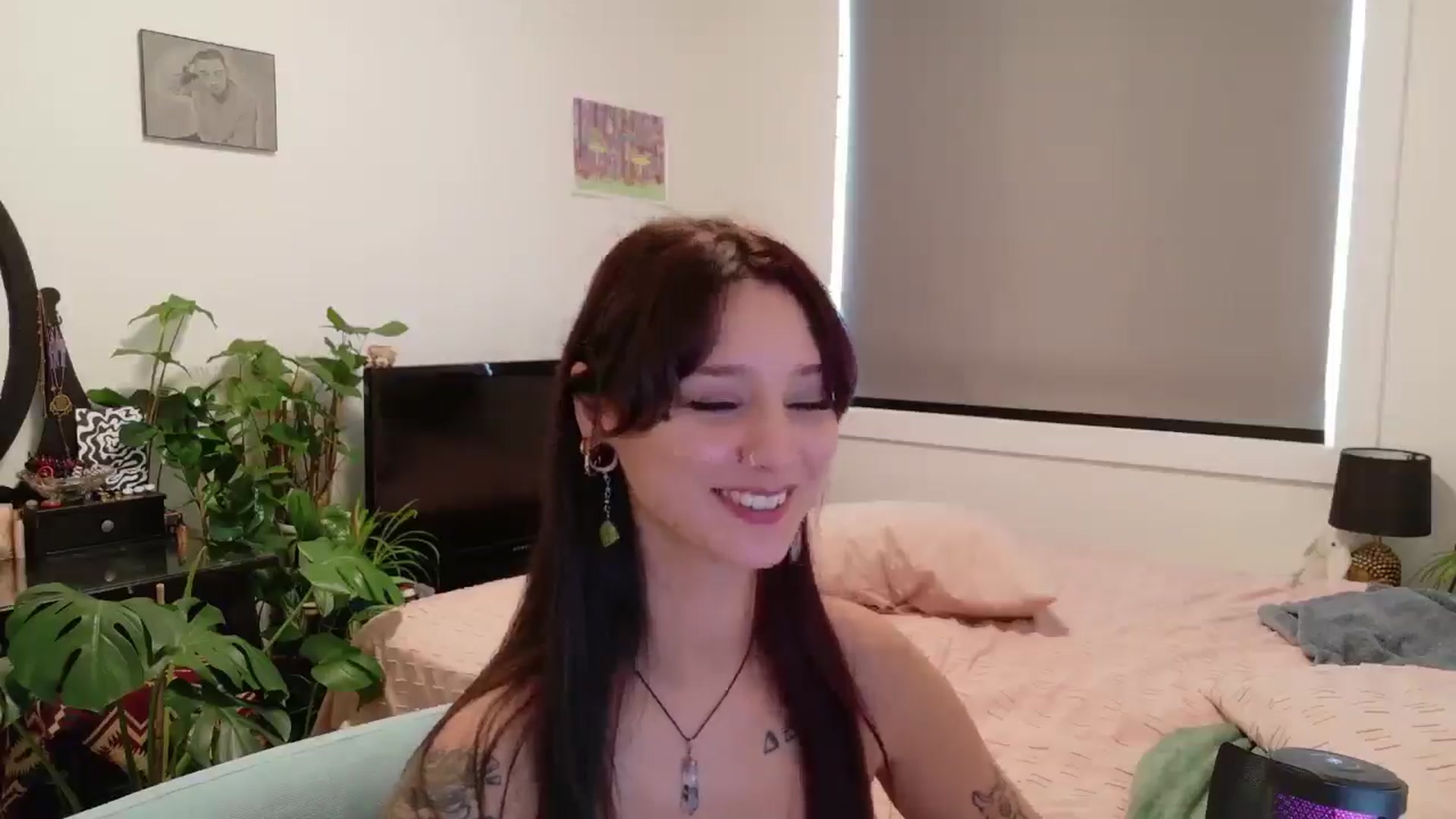 Gallery image thumbnail from ShyBabyy's myfreecams stream on, 09/12/2025, 20:03 image 17 of 20