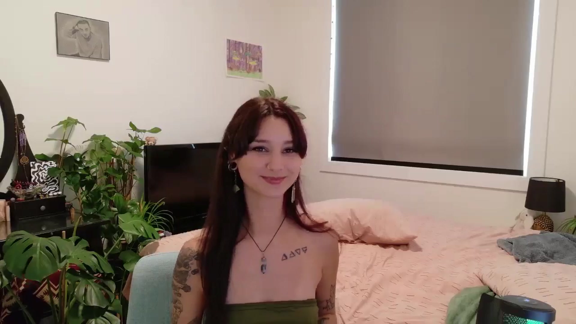 Gallery image thumbnail from ShyBabyy's myfreecams stream on, 09/12/2025, 20:03 image 2 of 20
