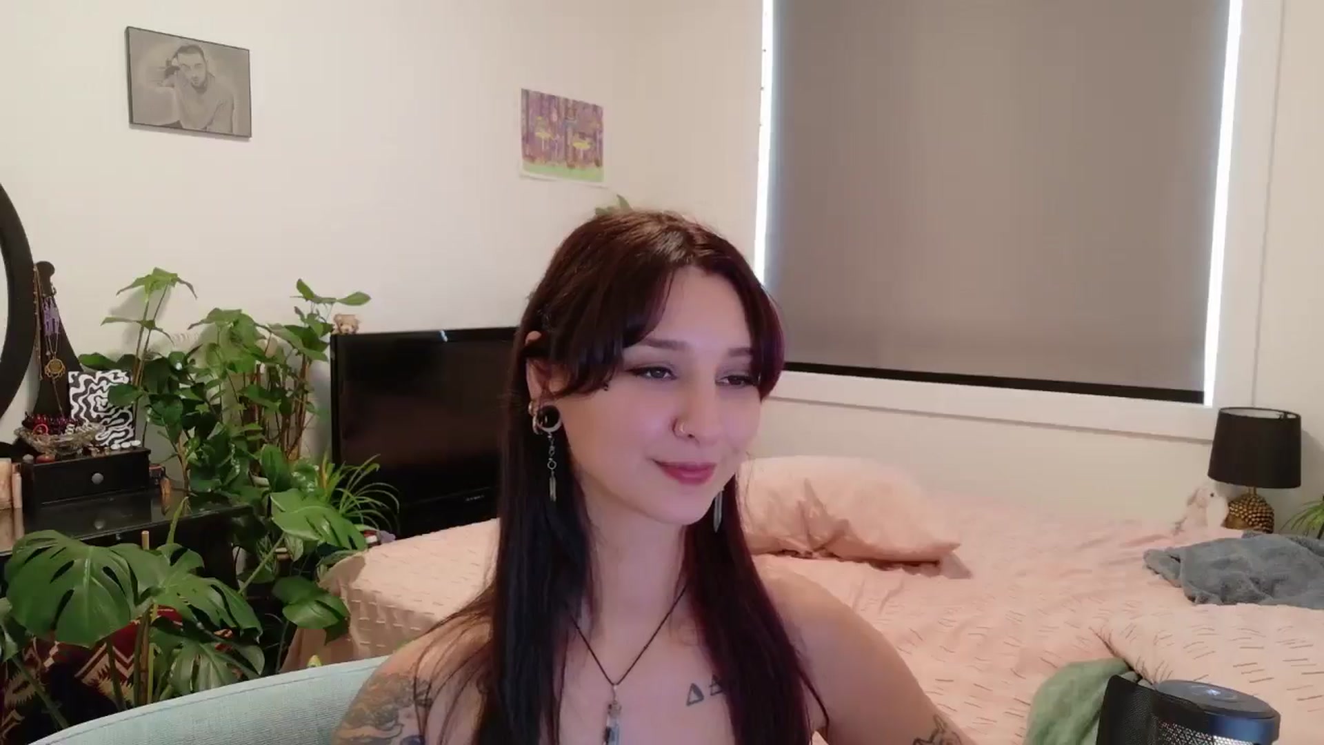 Gallery image thumbnail from ShyBabyy's myfreecams stream on, 09/12/2025, 20:03 image 20 of 20