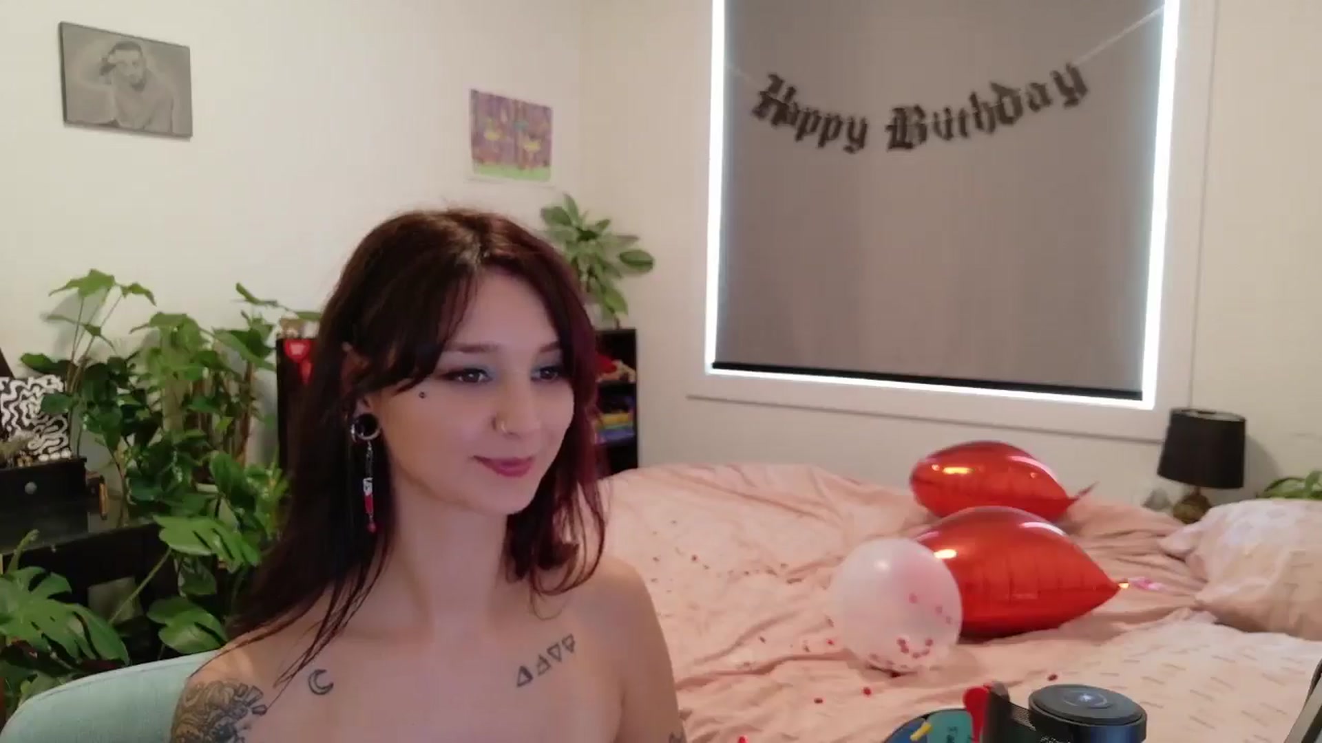 Gallery image thumbnail from ShyBabyy's myfreecams stream on, 09/15/2025, 22:20 image 15 of 20